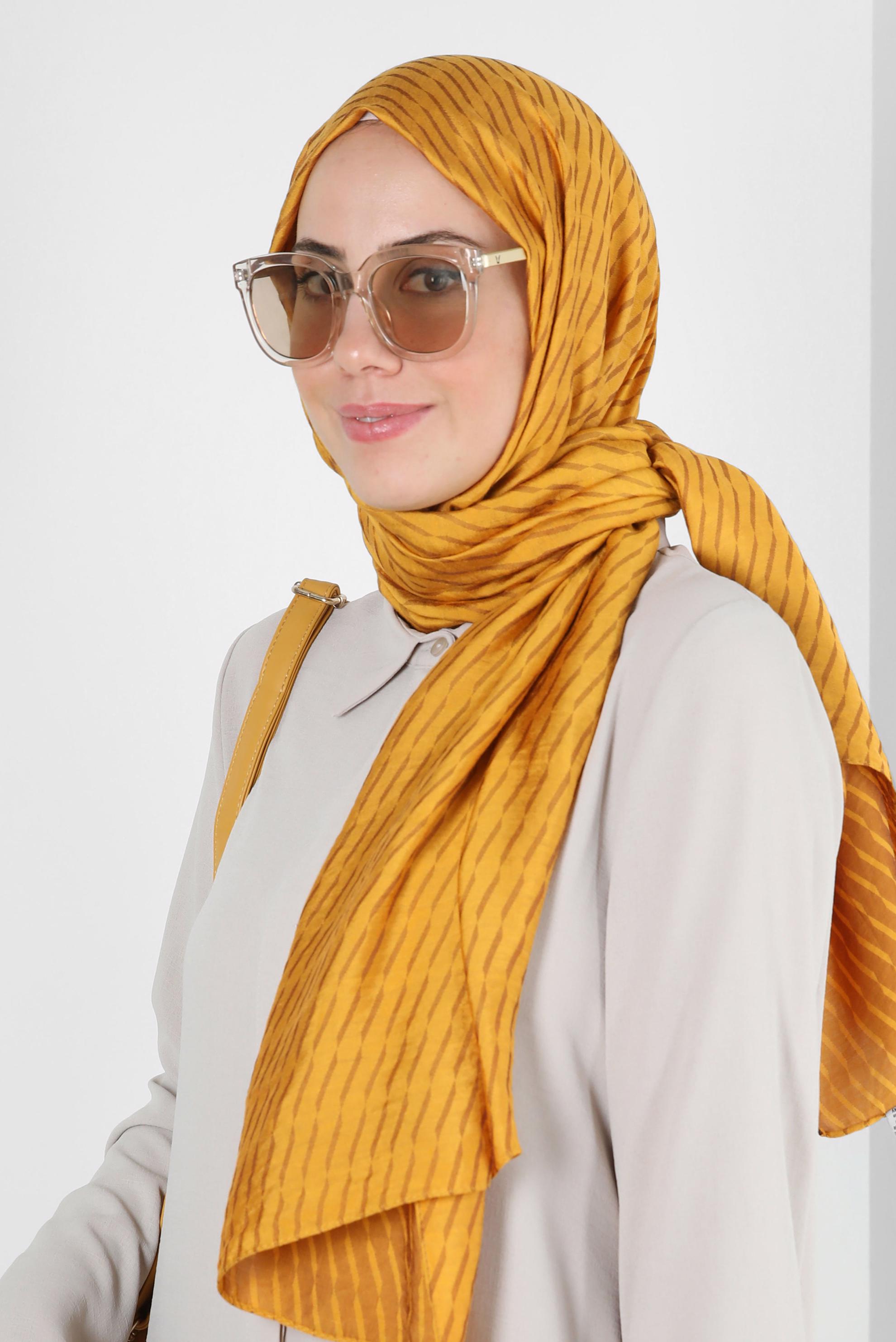 Vêtements hijab JAUNE CHÂLE EN VISCOSE À MOTIFS RAYURES ALVINA 8256