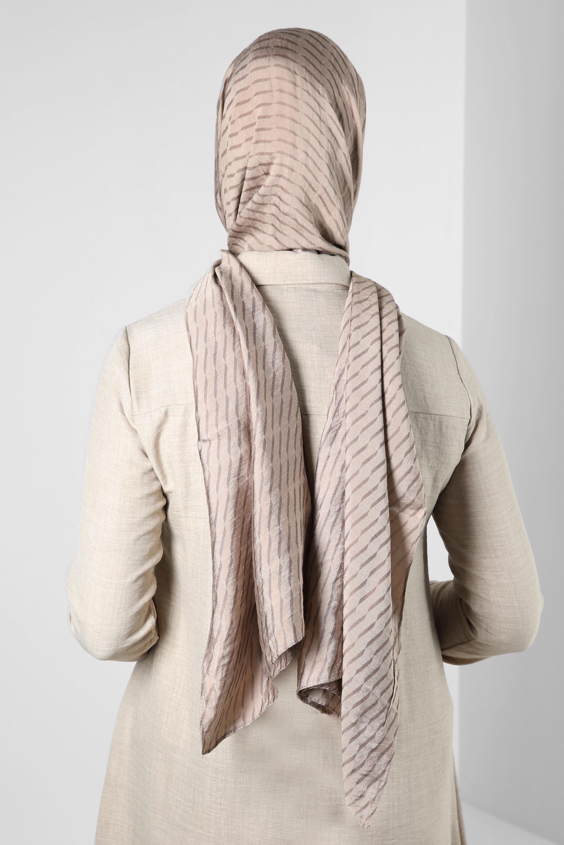 Vêtements hijab VISON CHÂLE EN VISCOSE À MOTIFS RAYURES ALVINA 8256