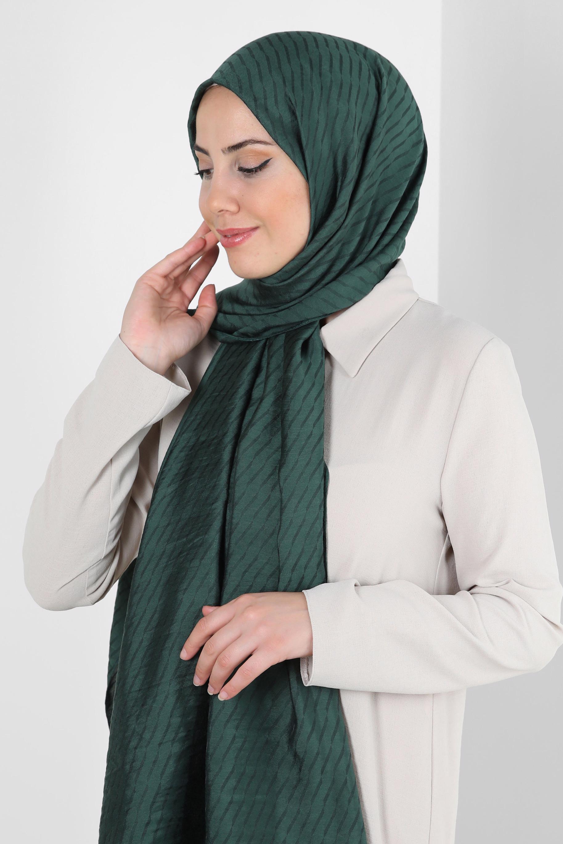 Vêtements hijab VERT CHÂLE EN VISCOSE À MOTIFS RAYURES ALVINA 8256