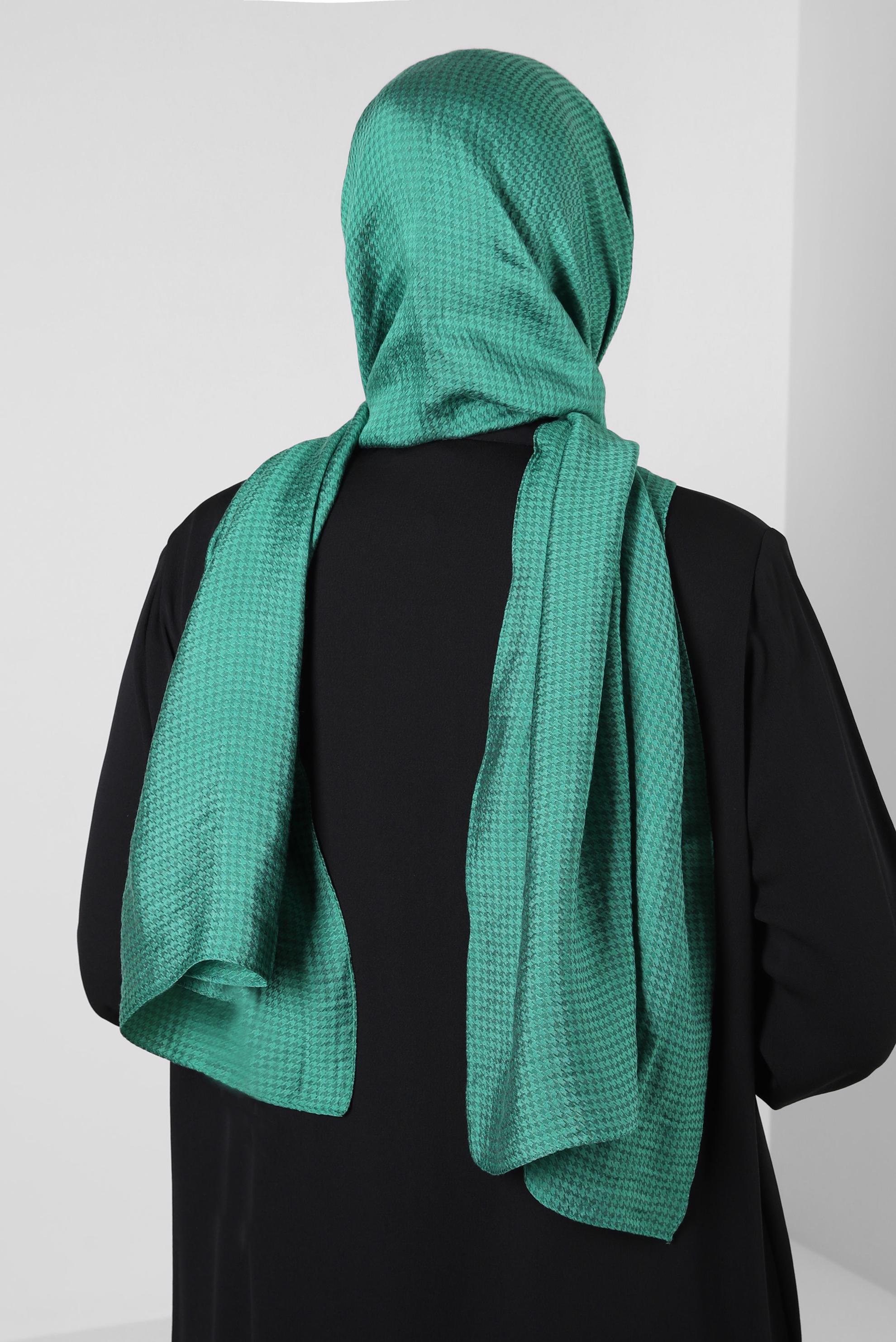 Tesettür giyim YEŞİL ALVİNA VİSKON ŞAL 8258
