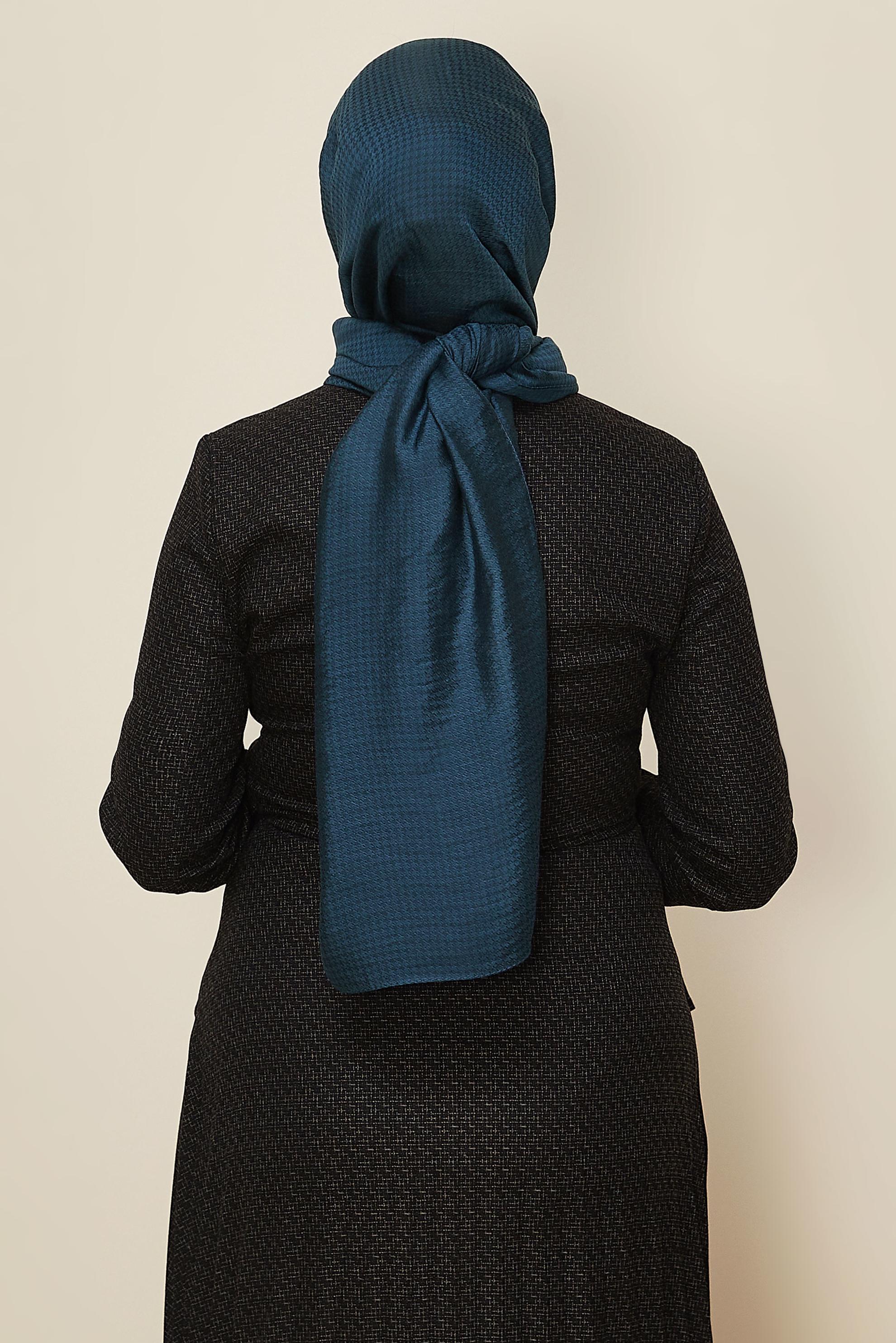 Tesettür giyim LACİVERT ALVİNA VİSKON ŞAL 8258