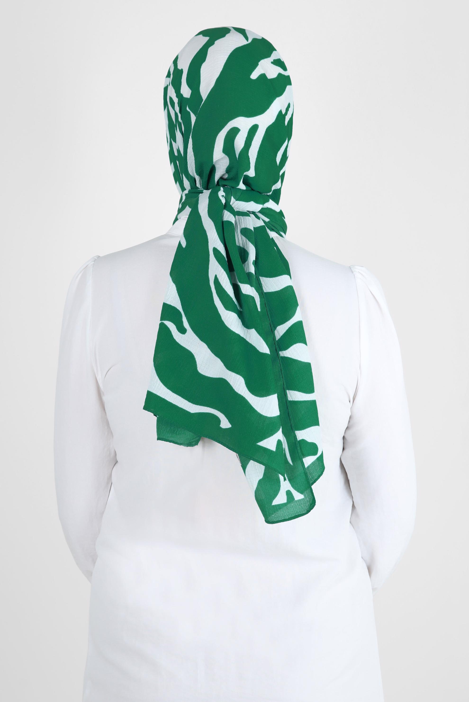 Tesettür giyim YEŞİL ALVİNA ZEBRA DESEN ŞAL 8265