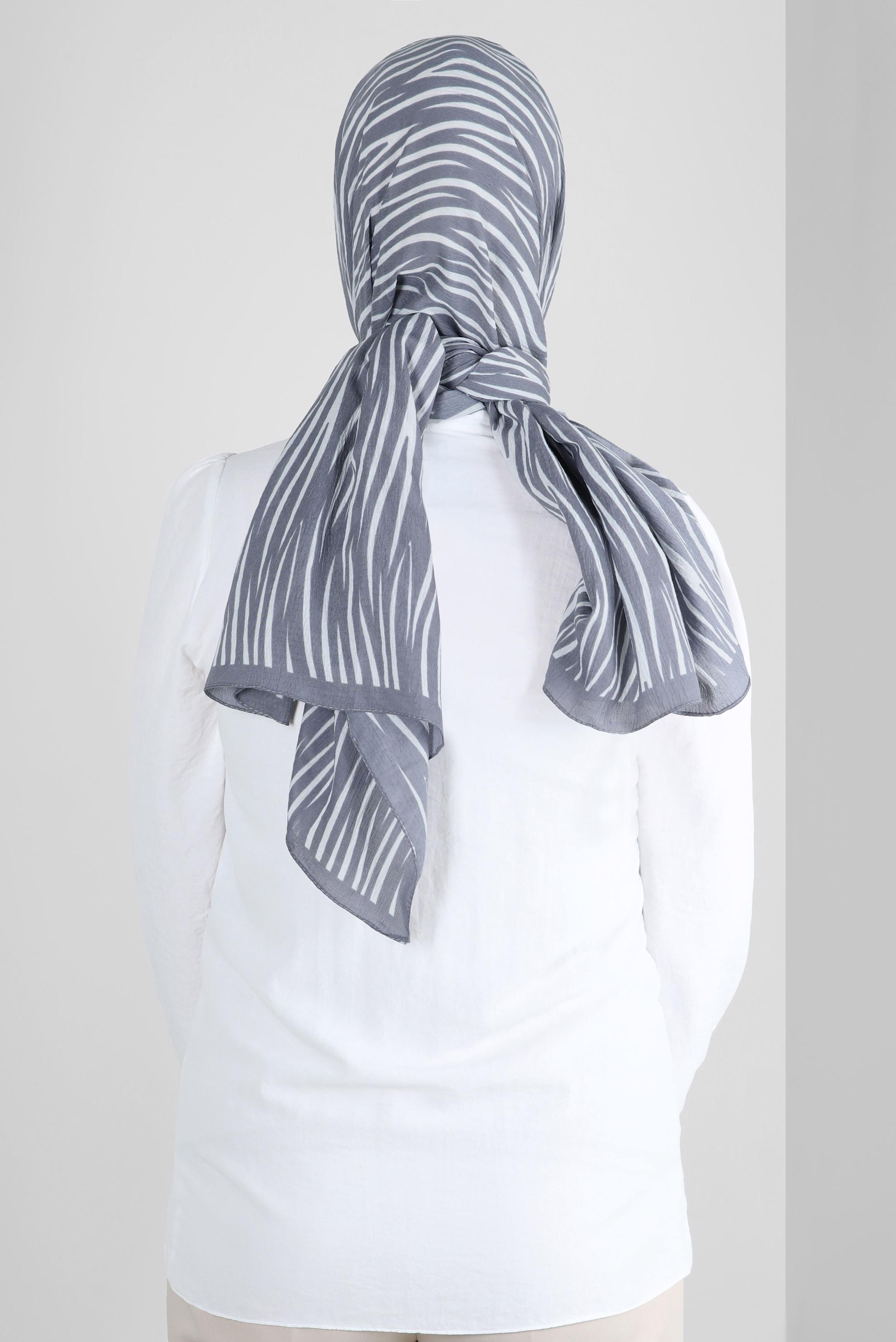 Tesettür giyim GRİ ALVİNA DESENLİ ŞAL 8266