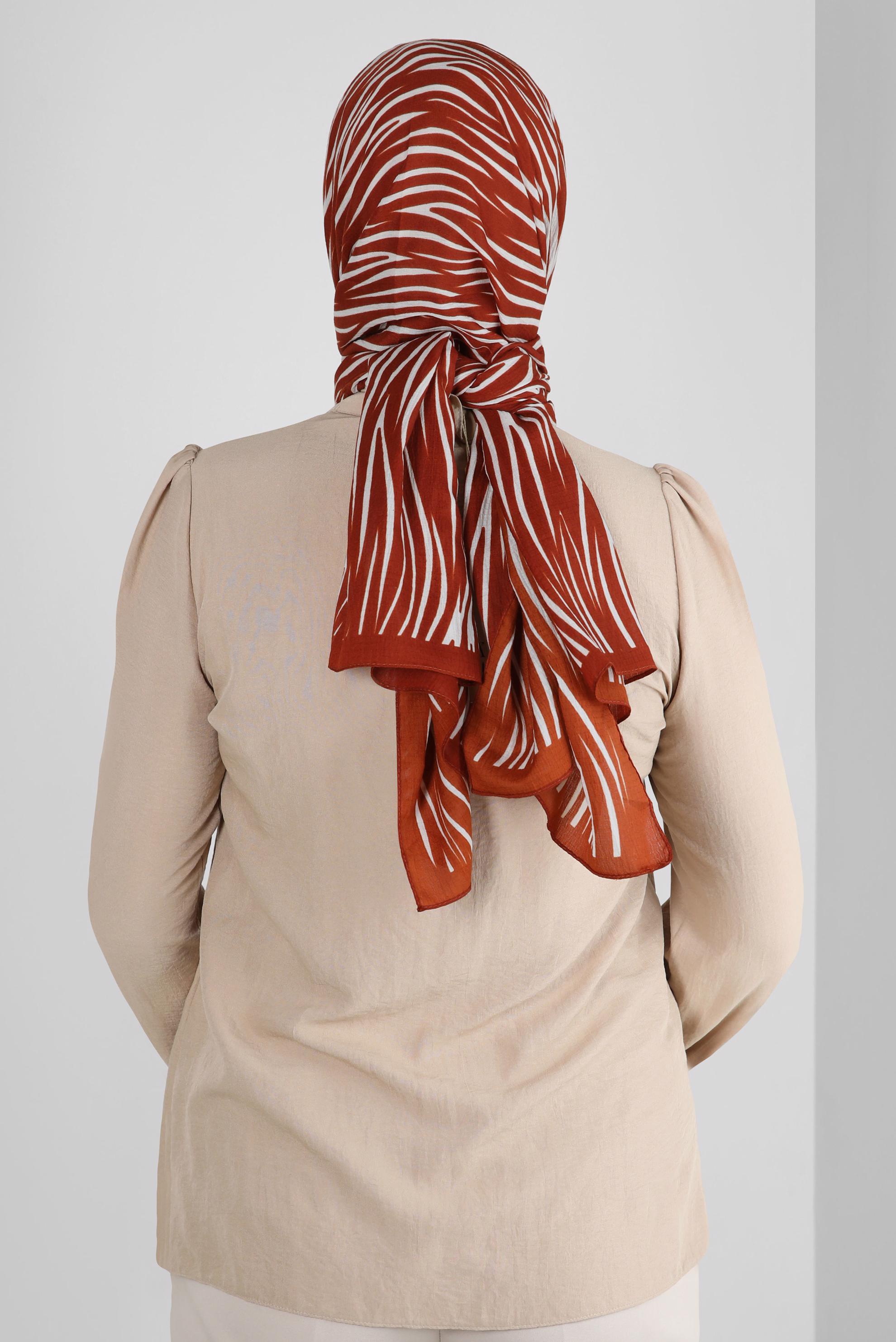 Tesettür giyim TURUNCU ALVİNA DESENLİ ŞAL 8266