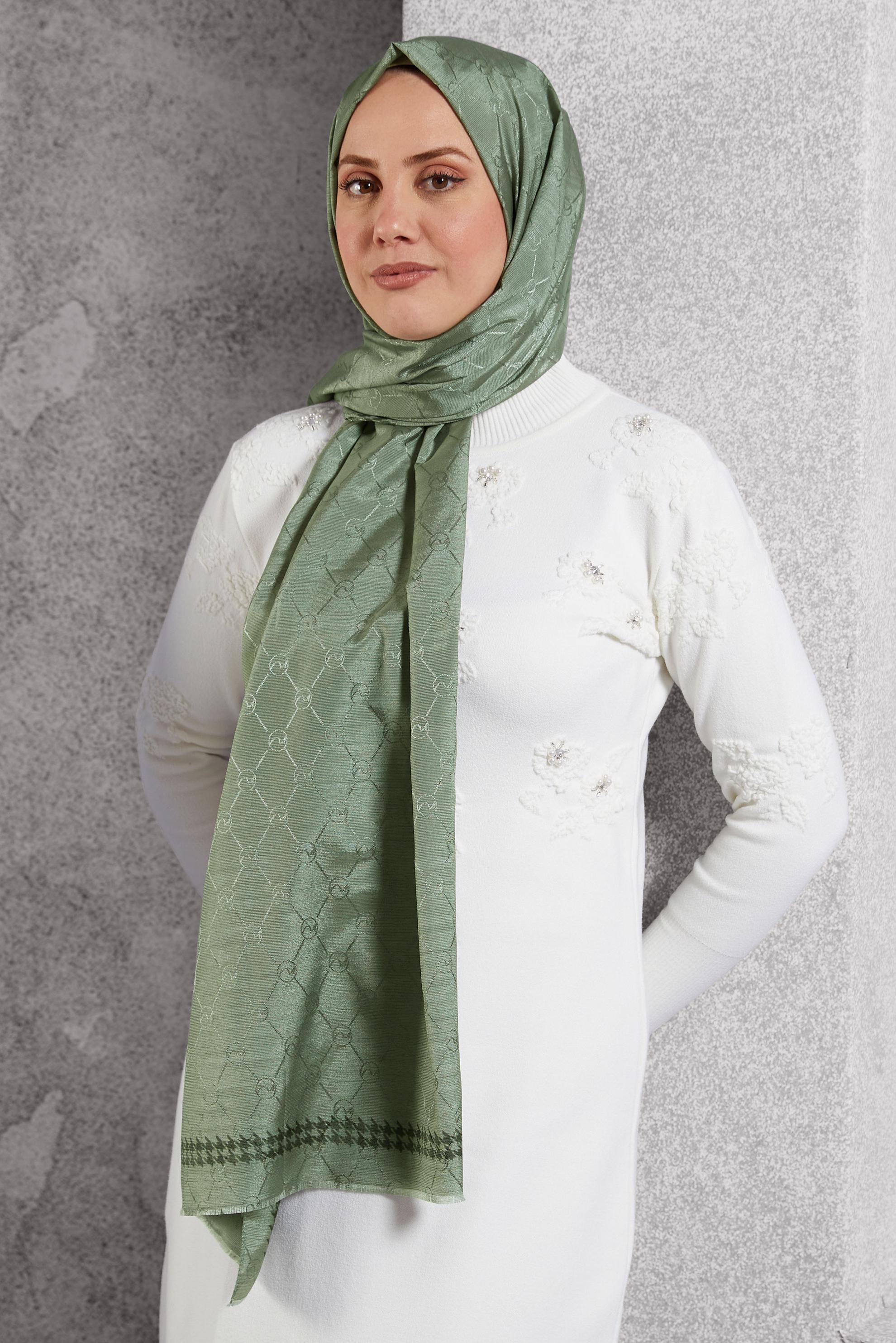 Tesettür giyim HAKİ ALVİNA MONOGRAM ŞAL 8267