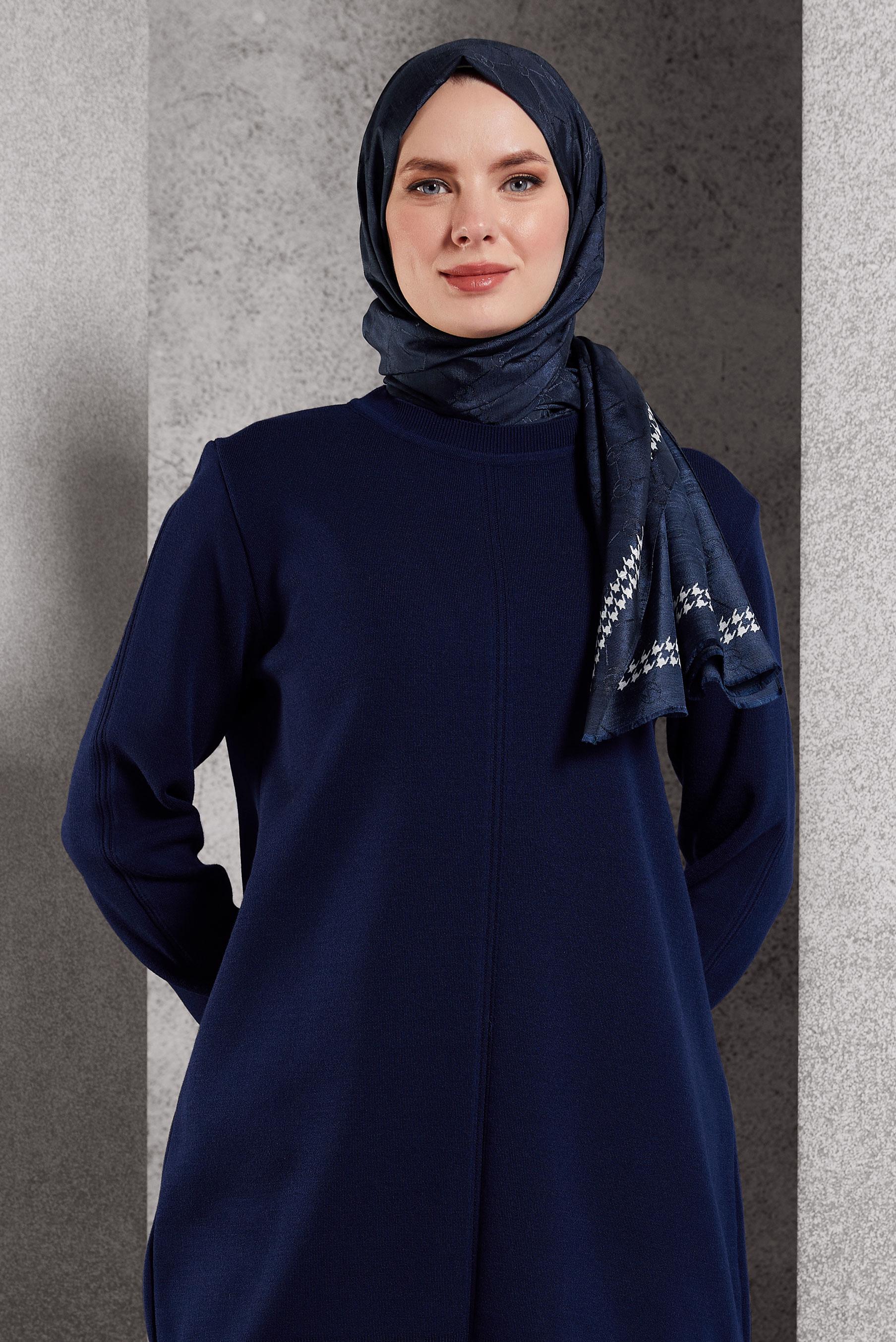 Tesettür giyim LACİVERT ALVİNA MONOGRAM ŞAL 8267