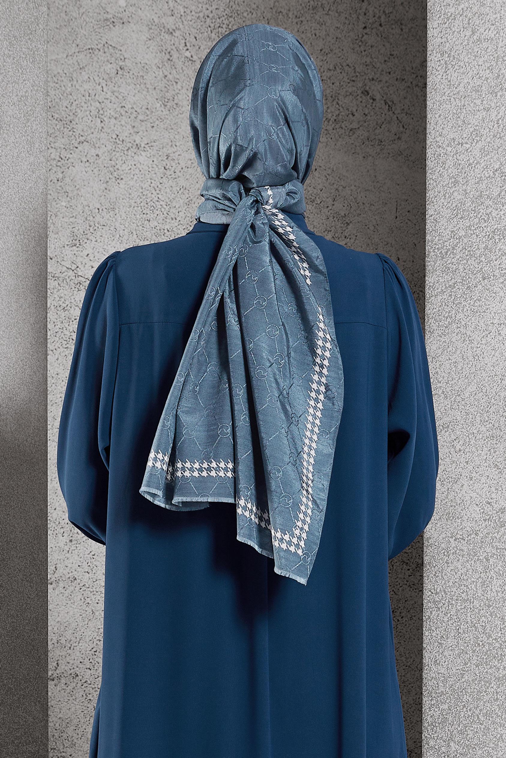 Tesettür giyim MAVİ ALVİNA MONOGRAM ŞAL 8267