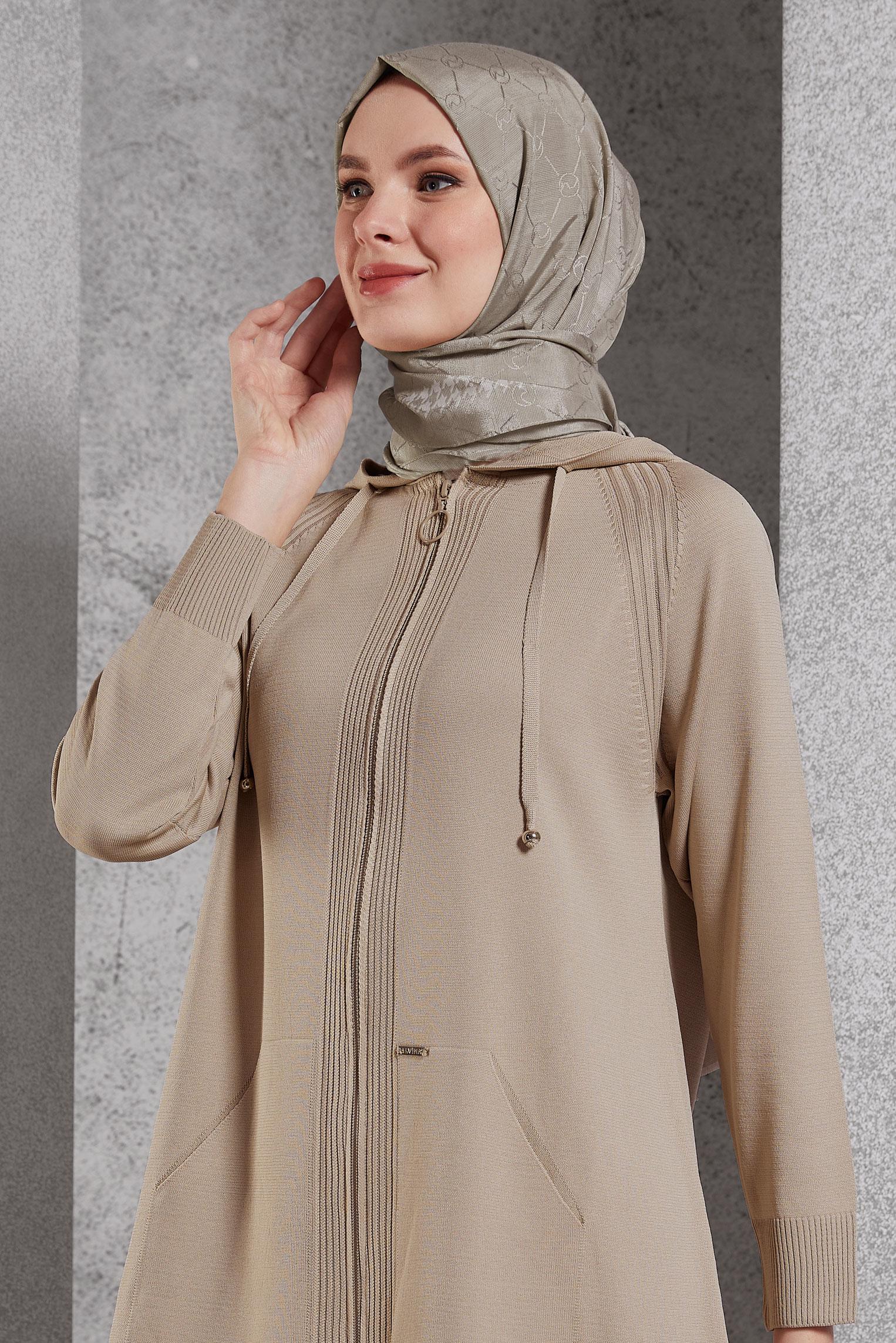 Tesettür giyim VİZON ALVİNA MONOGRAM ŞAL 8267