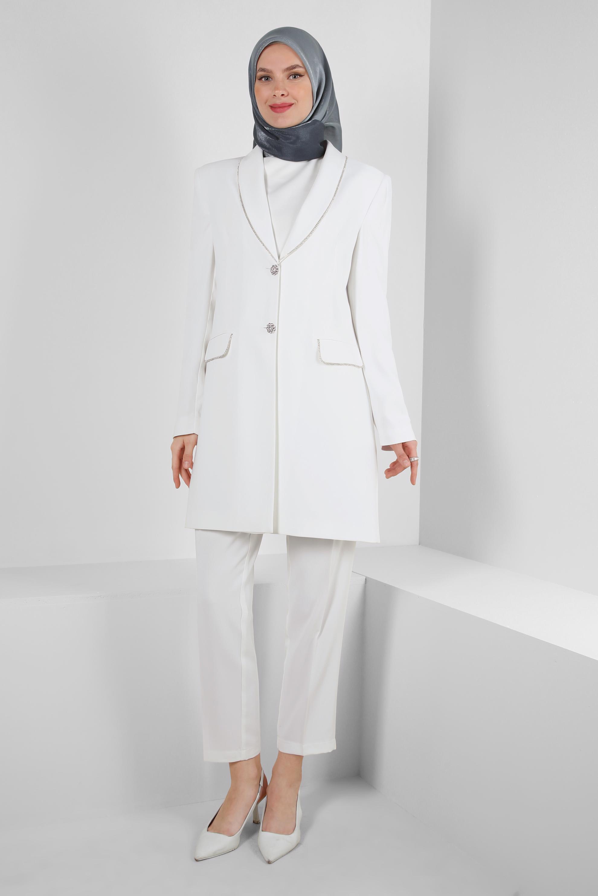 Tesettür giyim BEYAZ TAŞ ŞERİTLİ KLASİK PANTOLONLU TAKIM 30322