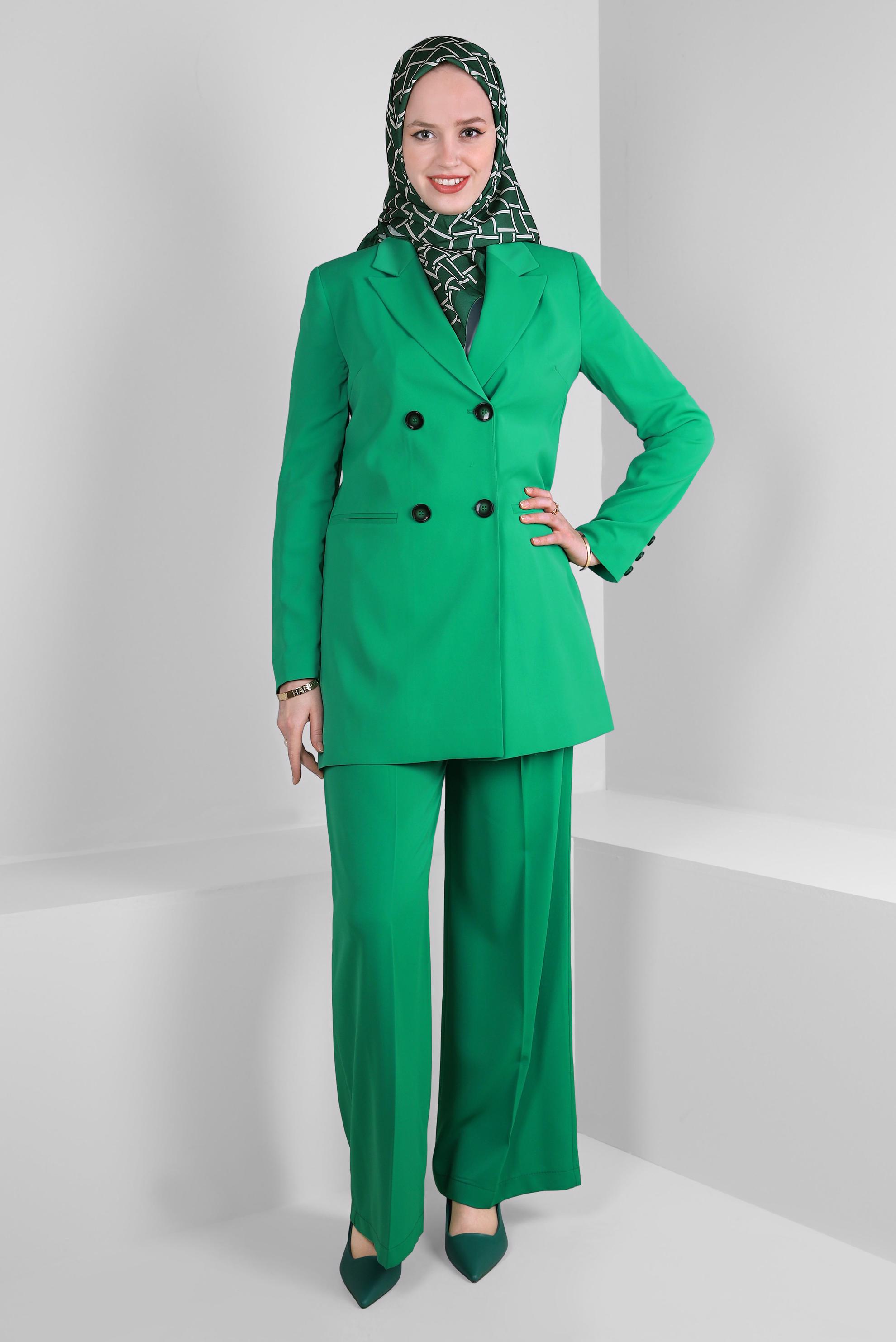 Tesettür giyim YEŞİL İSPANYOL PAÇA KLASİK İKİLİ PANTOLONLU TAKIM 30325
