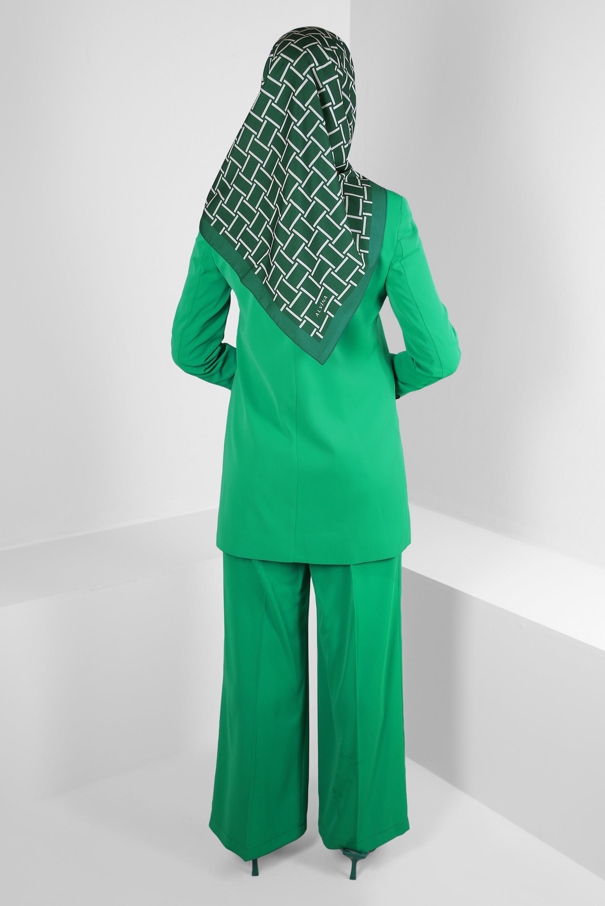 Tesettür giyim YEŞİL İSPANYOL PAÇA KLASİK İKİLİ PANTOLONLU TAKIM 30325