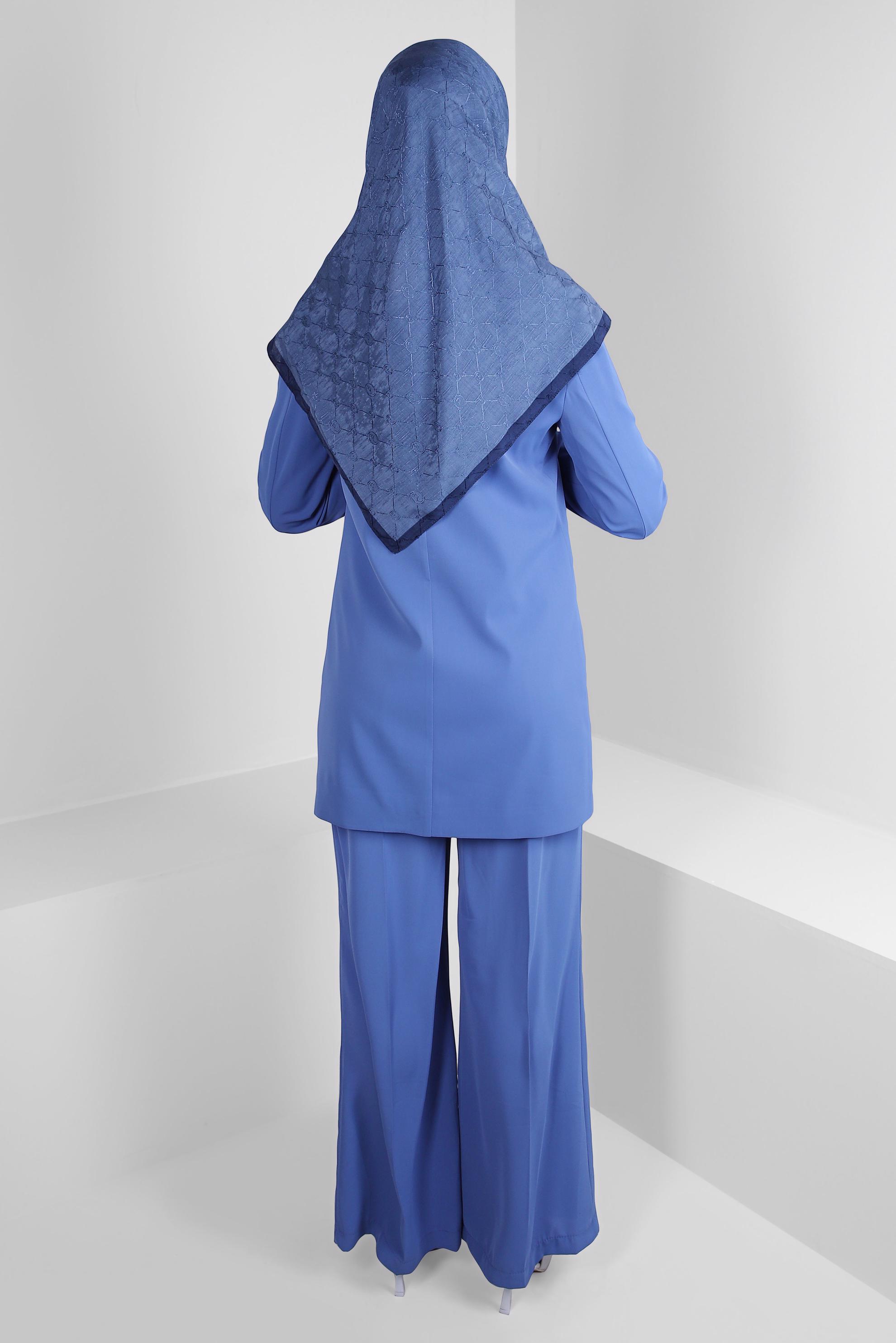 Tesettür giyim LACİVERT İSPANYOL PAÇA KLASİK İKİLİ PANTOLONLU TAKIM 30325