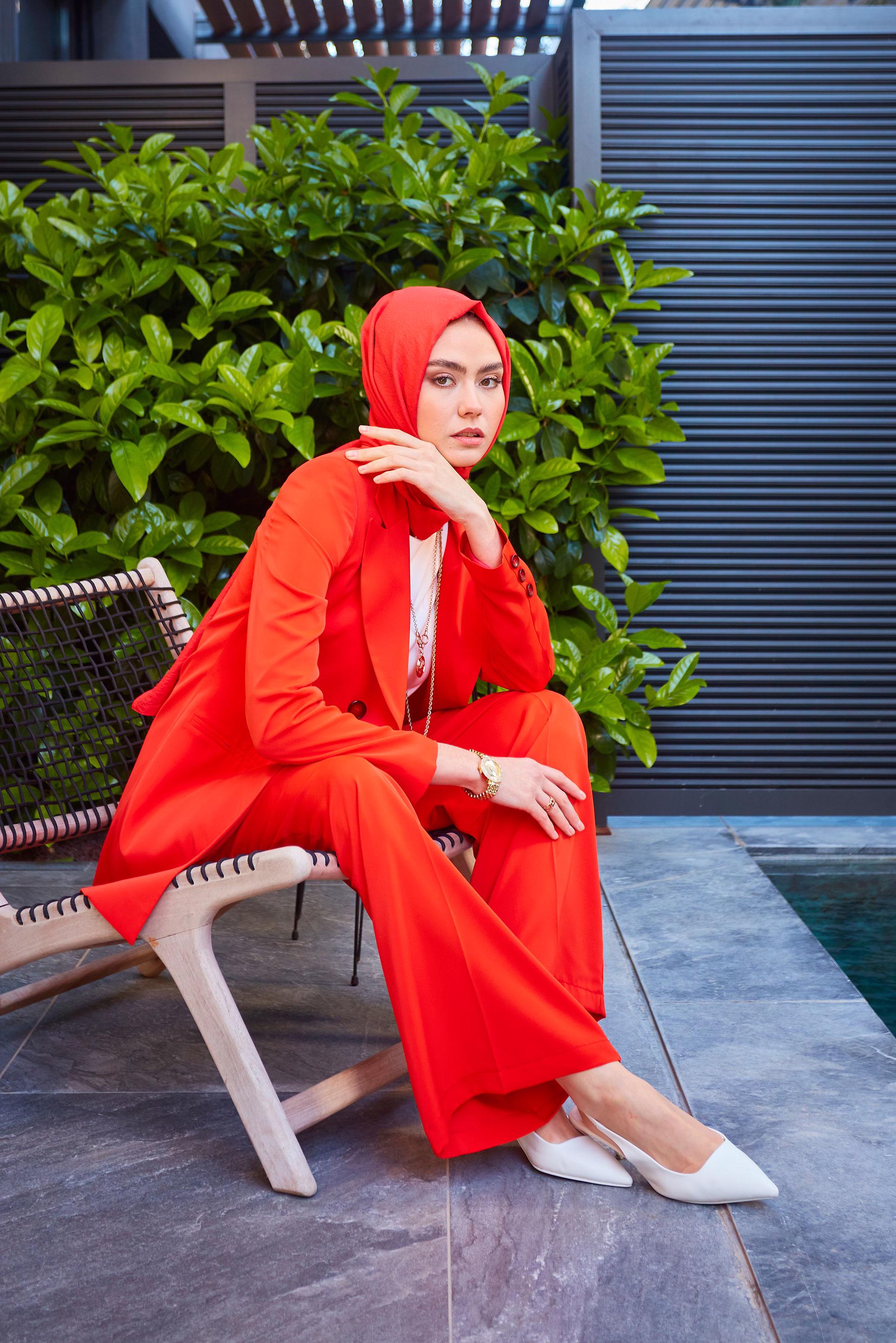 Tesettür giyim KIRMIZI İSPANYOL PAÇA KLASİK İKİLİ PANTOLONLU TAKIM 30325