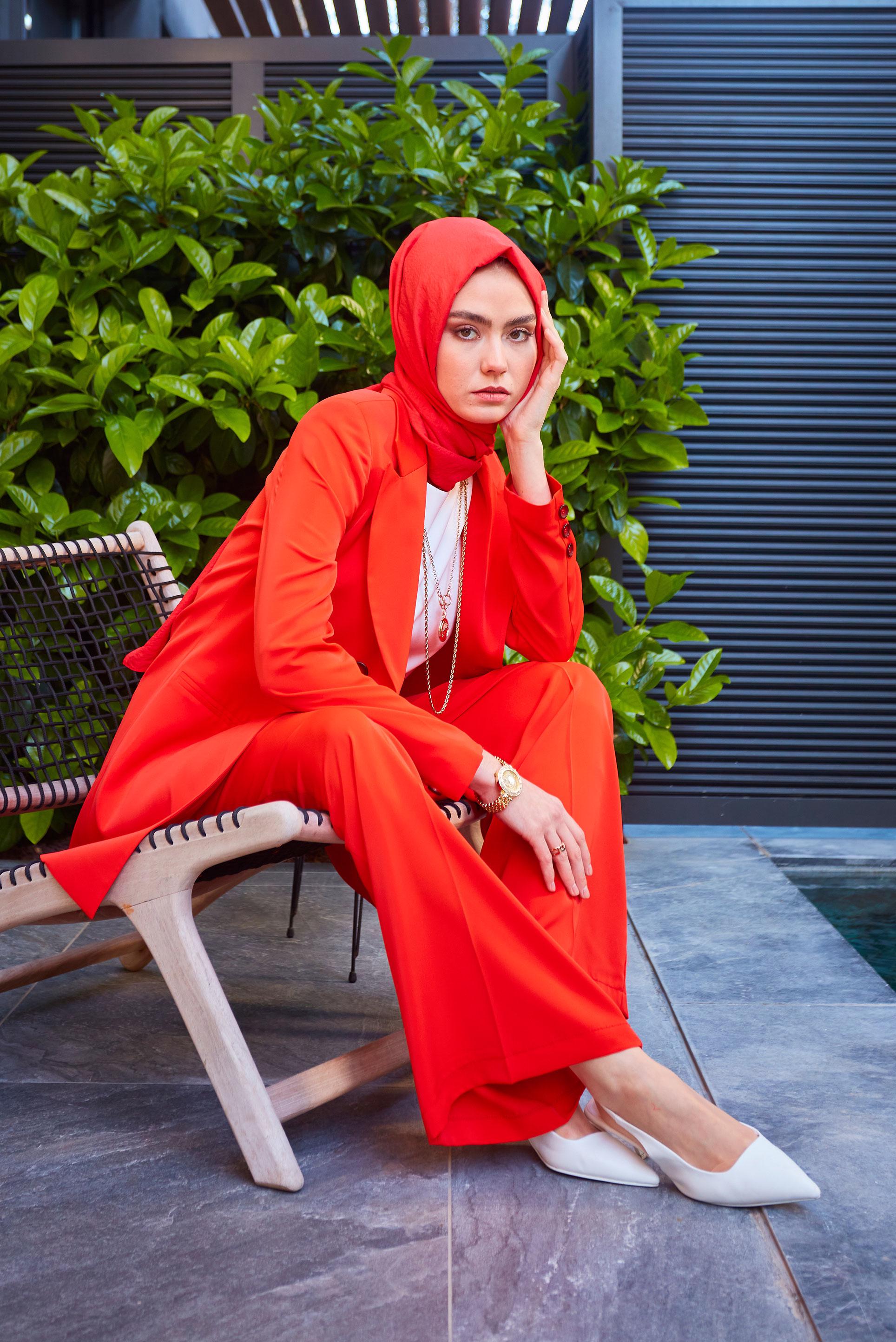 Tesettür giyim KIRMIZI İSPANYOL PAÇA KLASİK İKİLİ PANTOLONLU TAKIM 30325