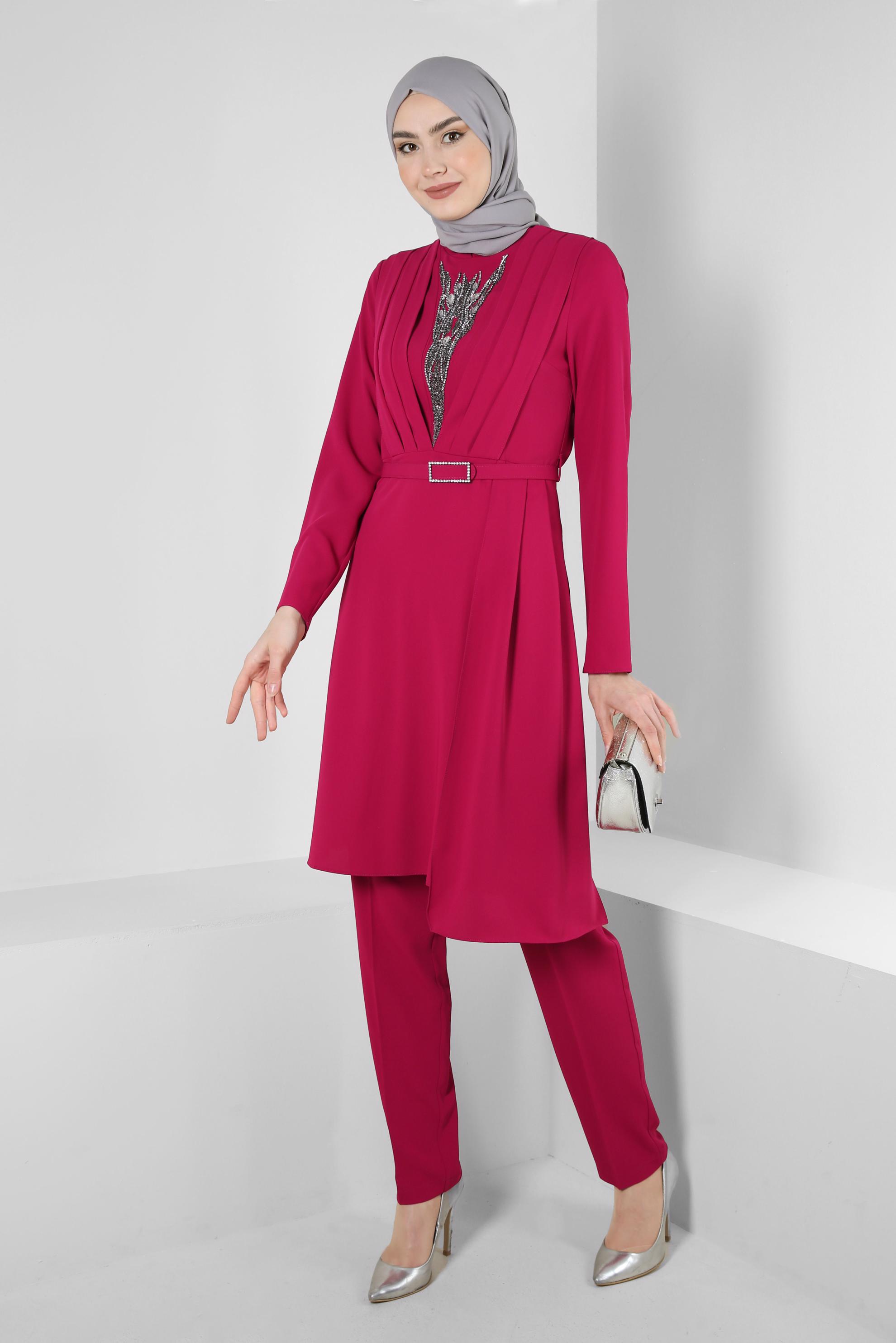 Tesettür giyim FUŞYA TAŞ BASKILI DRAPE DETAYLI PANTOLONLU TAKIM 30334