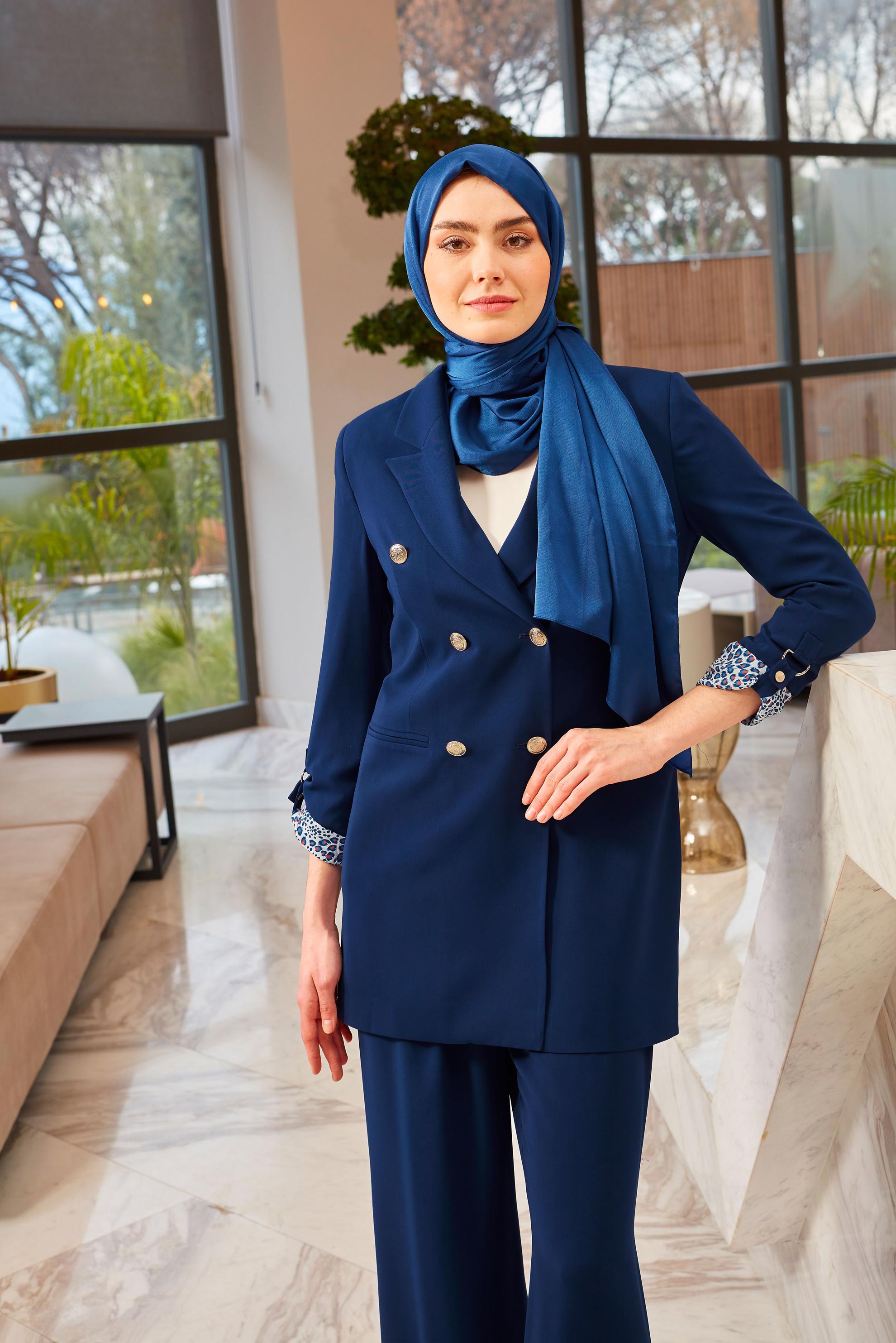 Tesettür giyim LACİVERT KRUVAZE YAKA İKİLİ PANTOLONLU TAKIM 30335