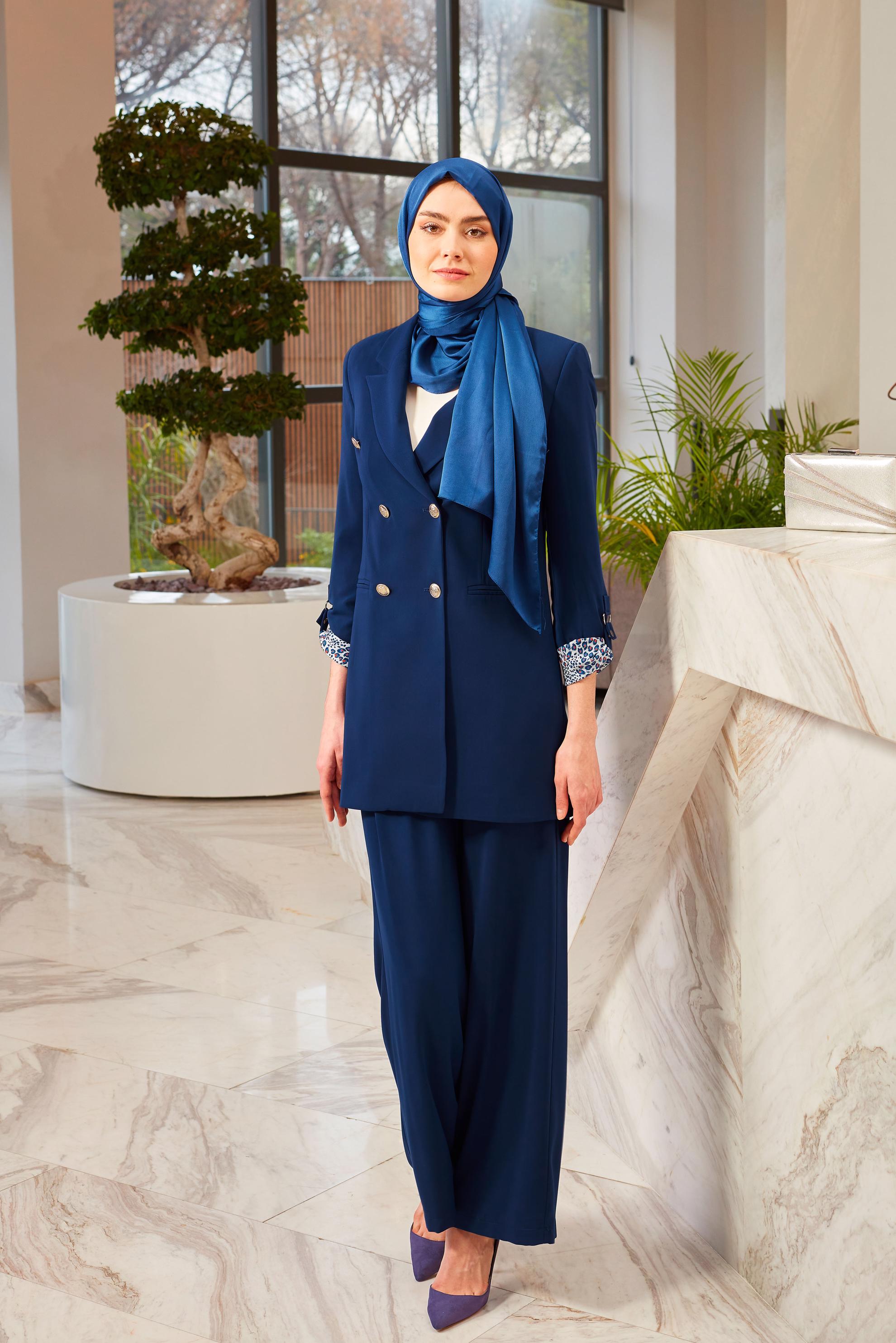 Tesettür giyim LACİVERT KRUVAZE YAKA İKİLİ PANTOLONLU TAKIM 30335