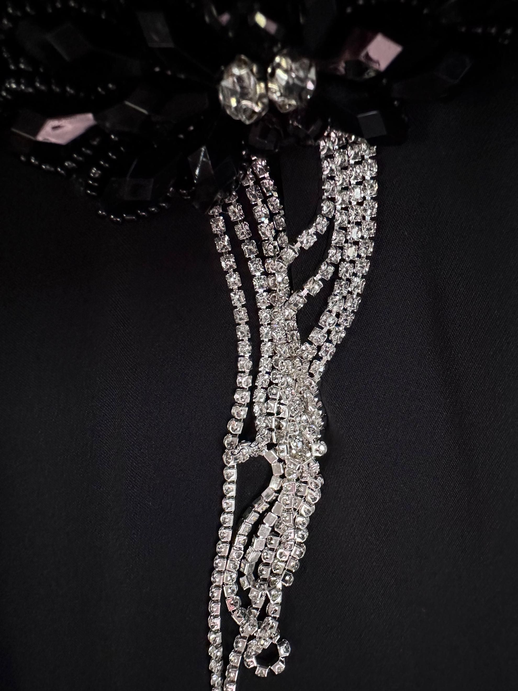 Vêtements hijab NOIR COSTUME PANTALON CEINTURE AVEC BROCHE BIJOUX 43516