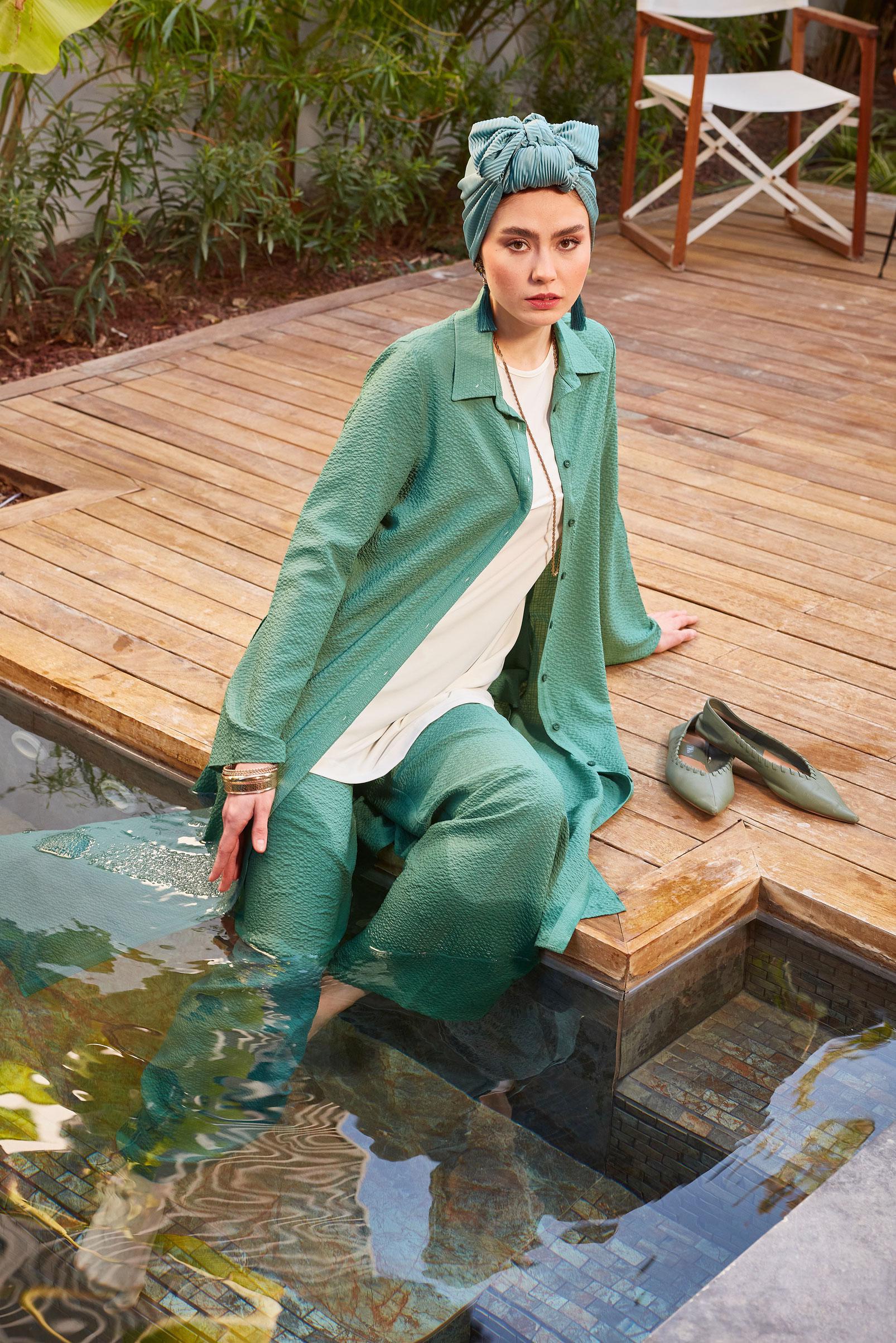 Tesettür giyim MAVİ YANI YIRTMAÇLI DÜĞMELİ İKİLİ PANTOLONLU TAKIM 43563