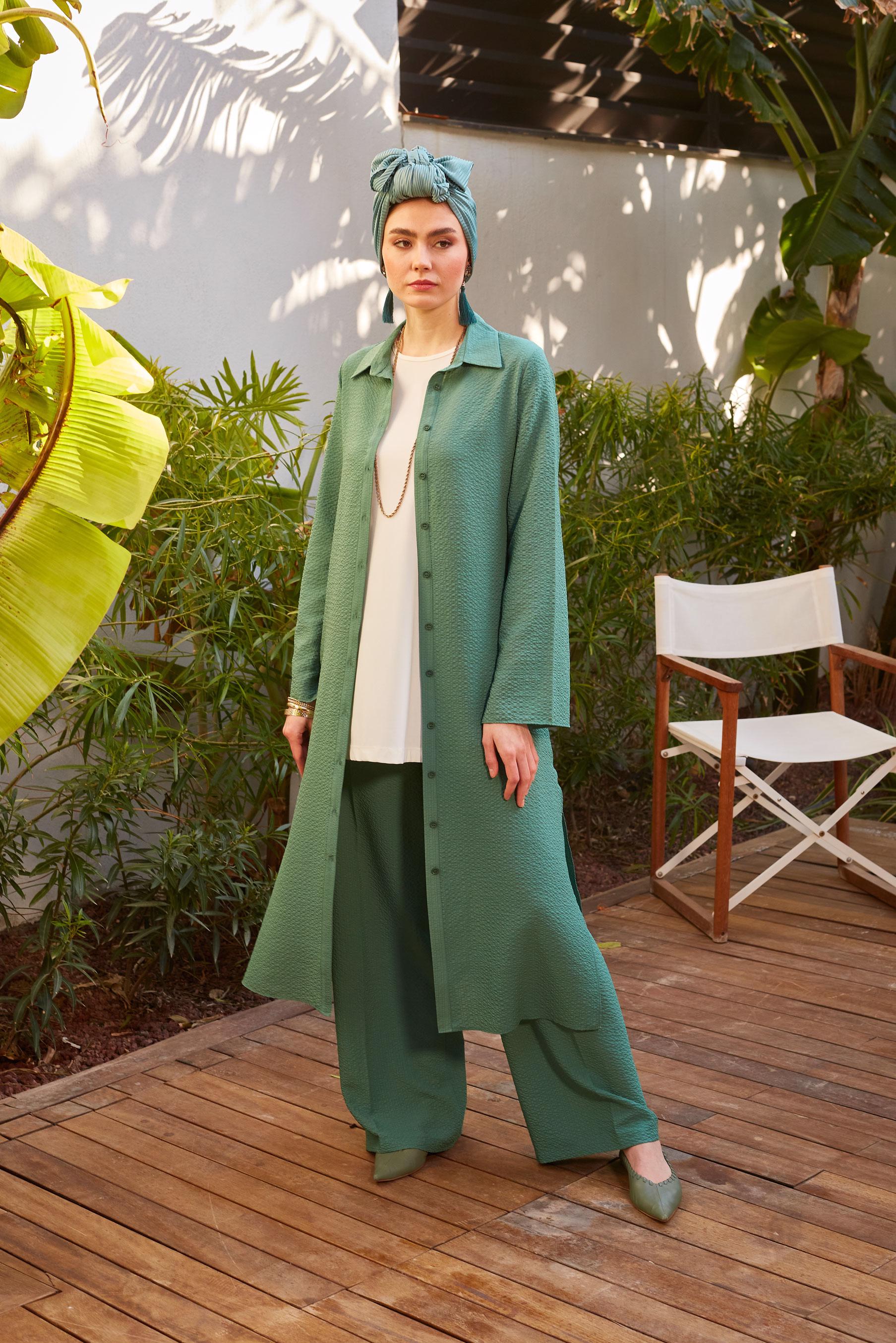 Tesettür giyim MAVİ YANI YIRTMAÇLI DÜĞMELİ İKİLİ PANTOLONLU TAKIM 43563