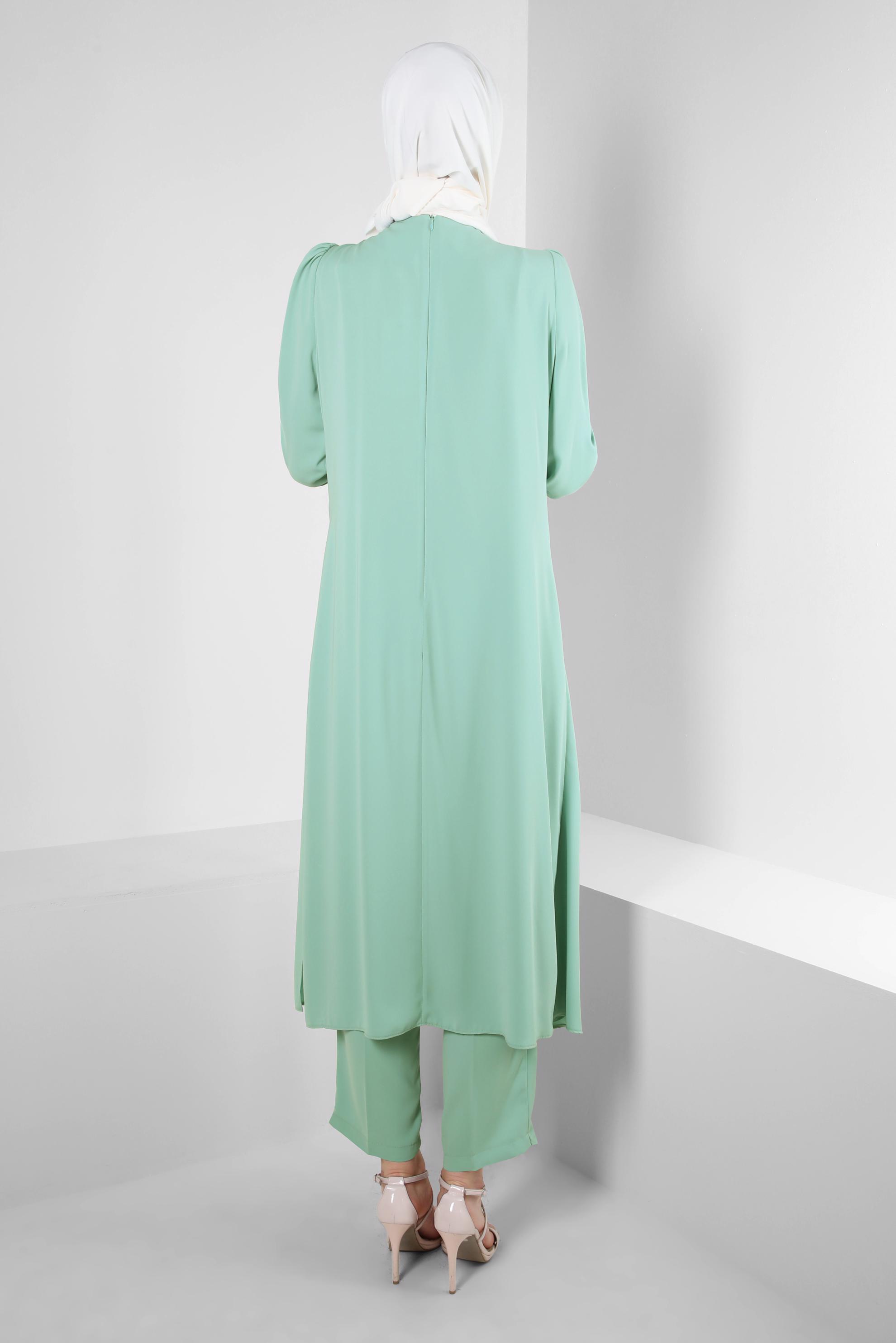 Tesettür giyim YEŞİL TAŞ BASKILI BİSİKLET YAKA PANTOLONLU TAKIM 43578