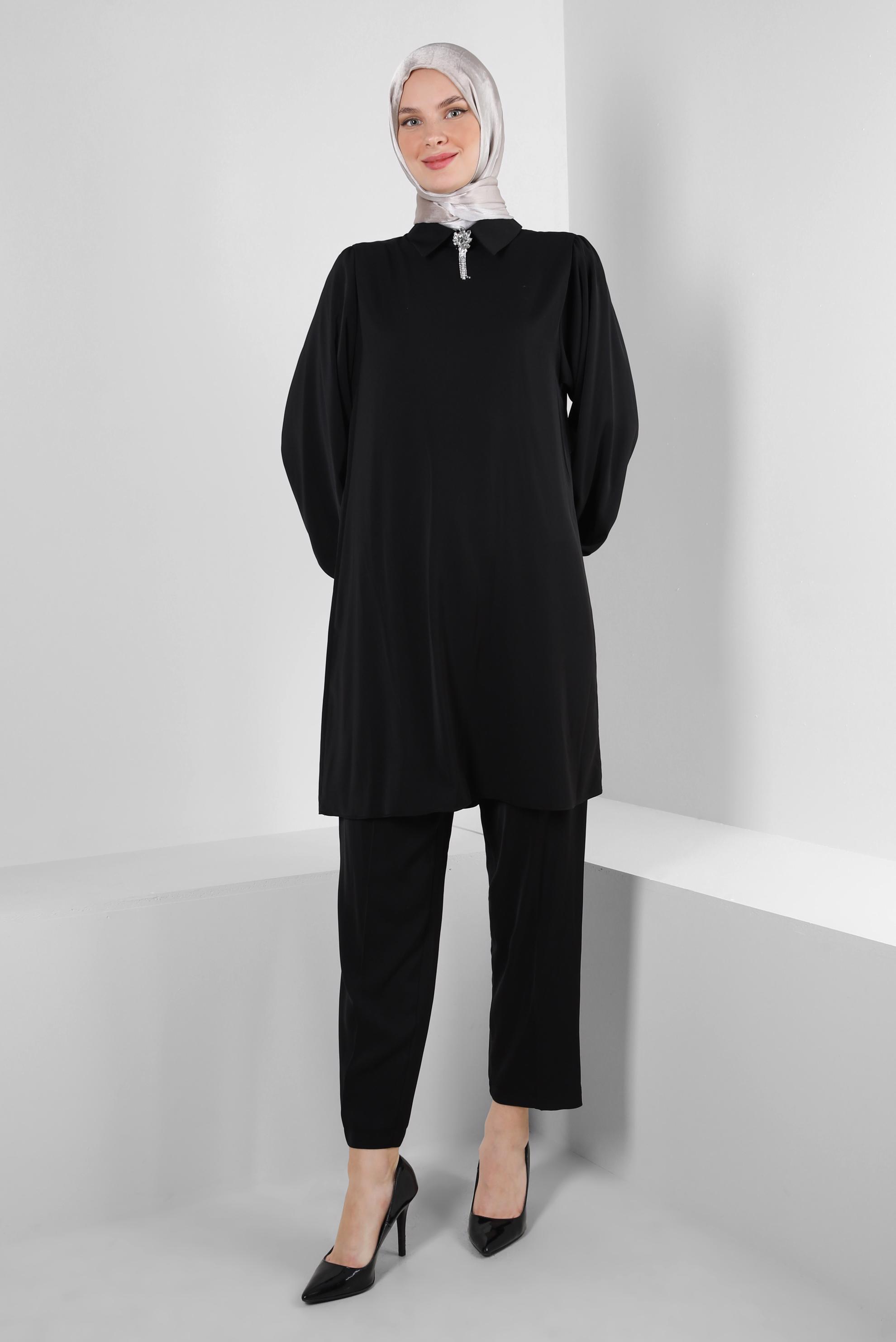Tesettür giyim SİYAH GÖMLEK YAKA TAŞ DETAYLI PANTOLONLU TAKIM 43587