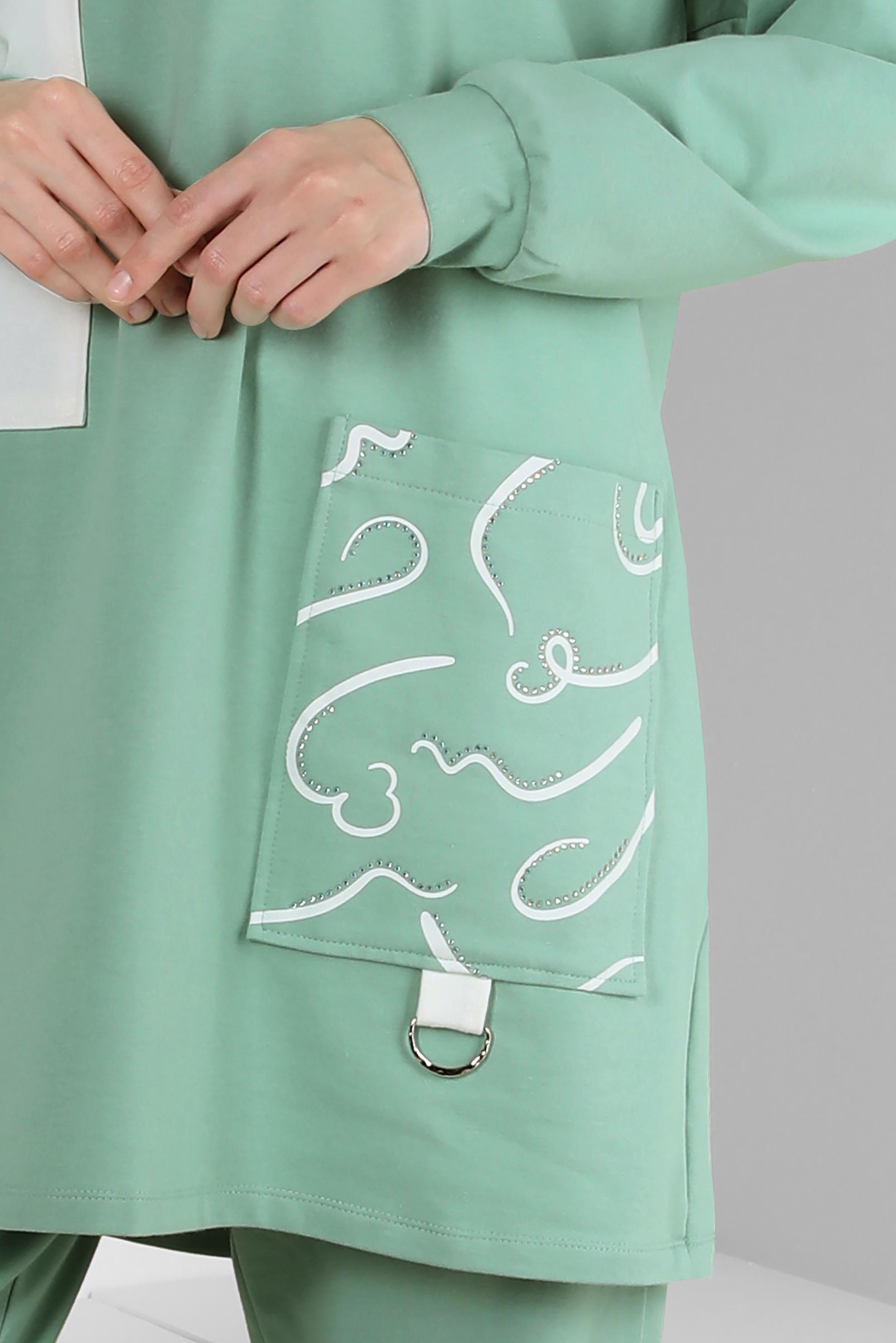 Tesettür giyim YEŞİL DESENLİ YAKASI BAĞCIKLI İKİLİ PANTOLONLU TAKIM 43593