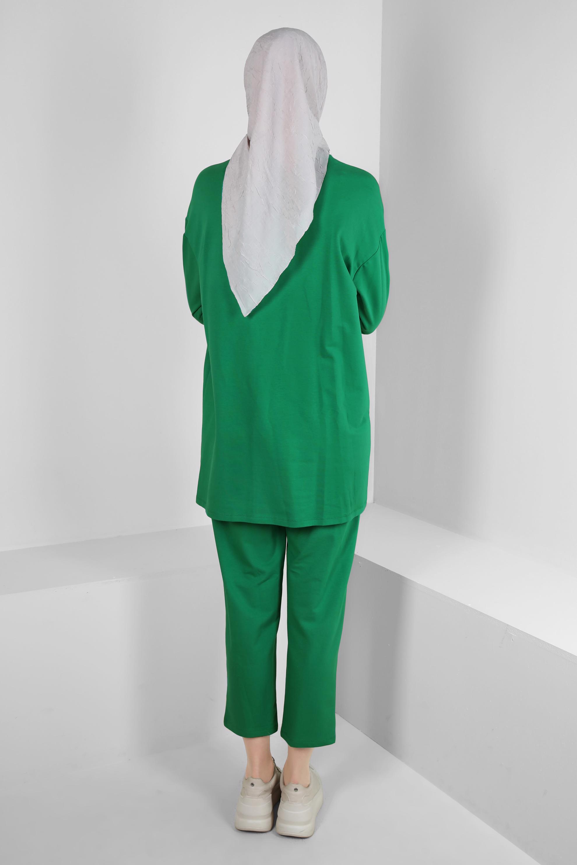 Tesettür giyim YEŞİL DESENLİ YAKASI BAĞCIKLI İKİLİ PANTOLONLU TAKIM 43593