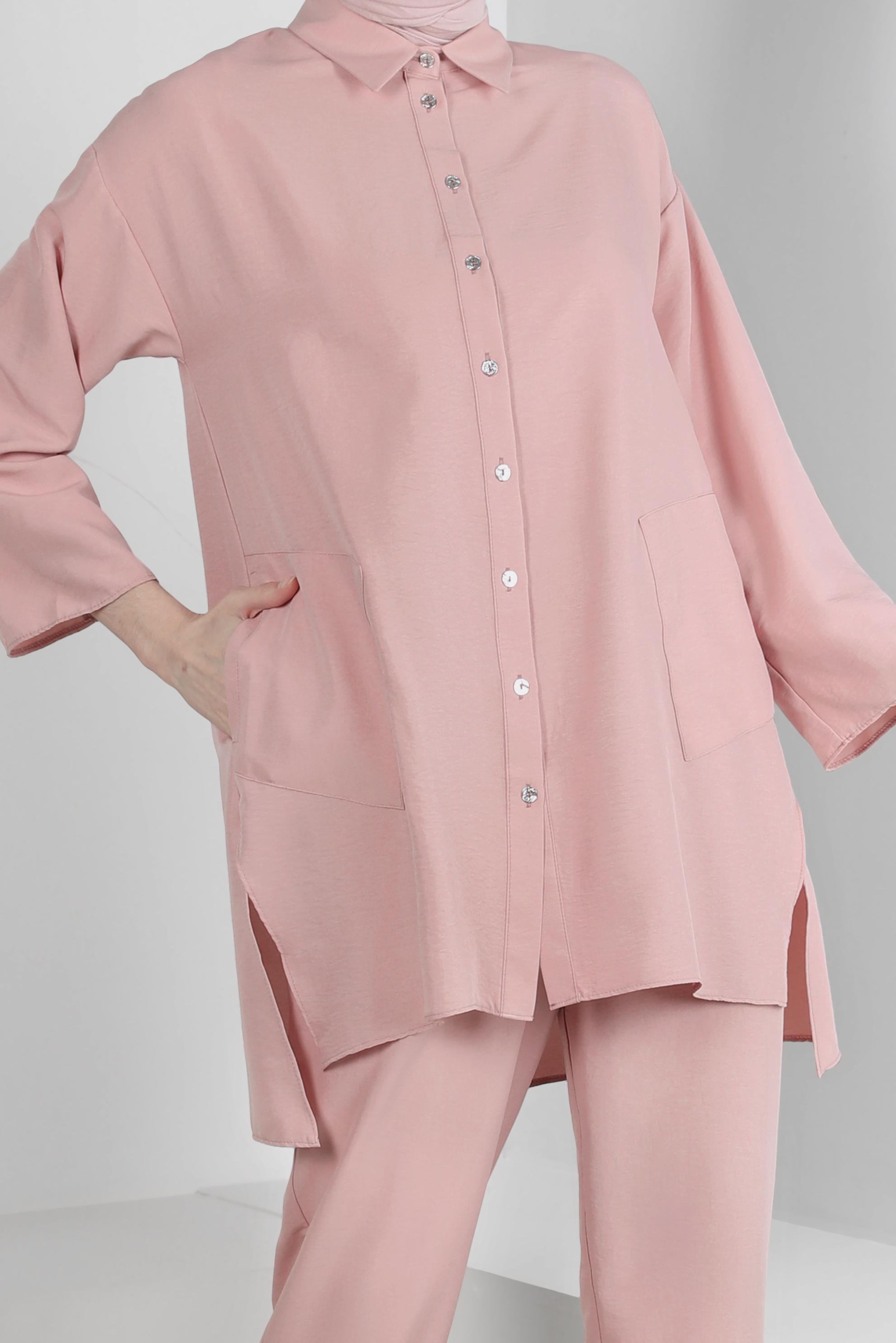 Tesettür giyim PUDRA GÖMLEK YAKA DÜĞMELİ İKİLİ PANTOLONLU TAKIM 43597