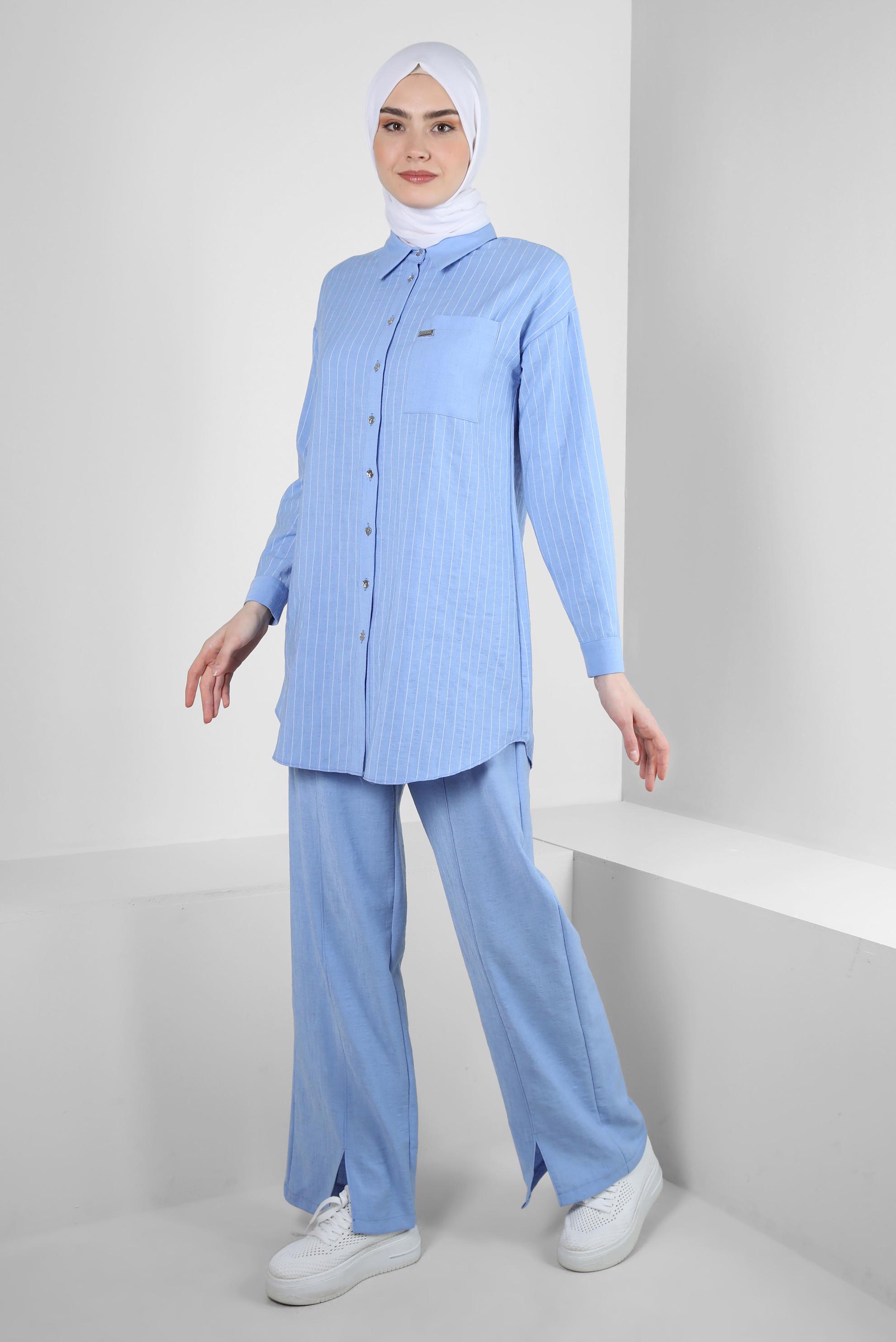 Tesettür giyim MAVİ ÇİZGİLİ PAÇASI YIRTMAÇ DETAYLI PANTOLONLU TAKIM 43600