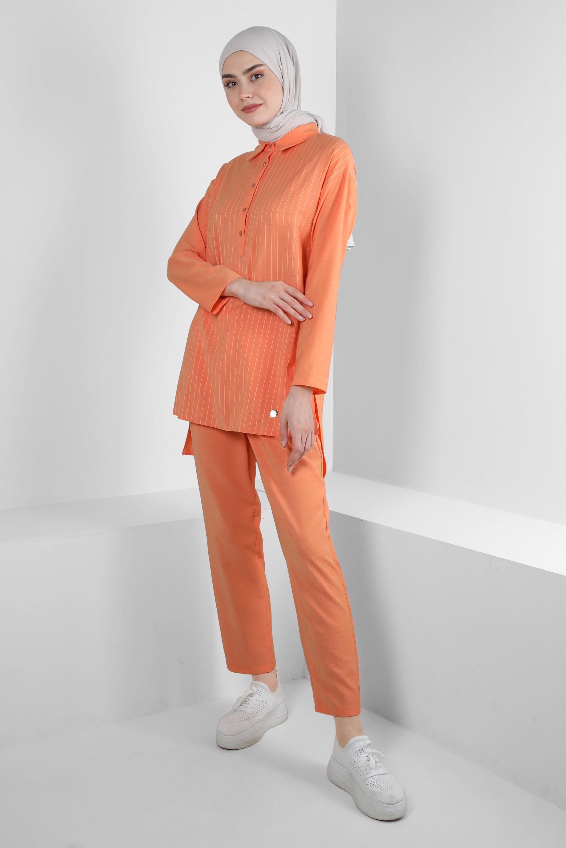 Tesettür giyim TURUNCU ÇİZGİLİ GÖMLEK YAKA İKİLİ PANTOLONLU TAKIM 43601