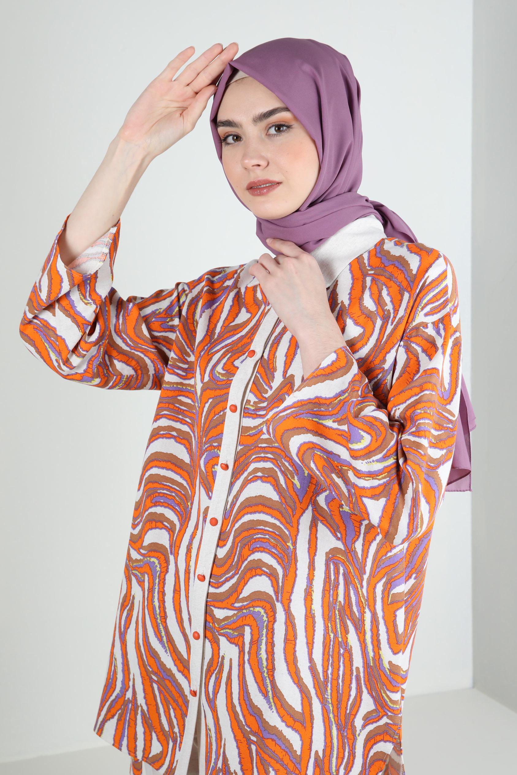 Tesettür giyim TURUNCU DESENLİ GÖMLEK YAKA İKİLİ PANTOLONLU TAKIM 43631-1