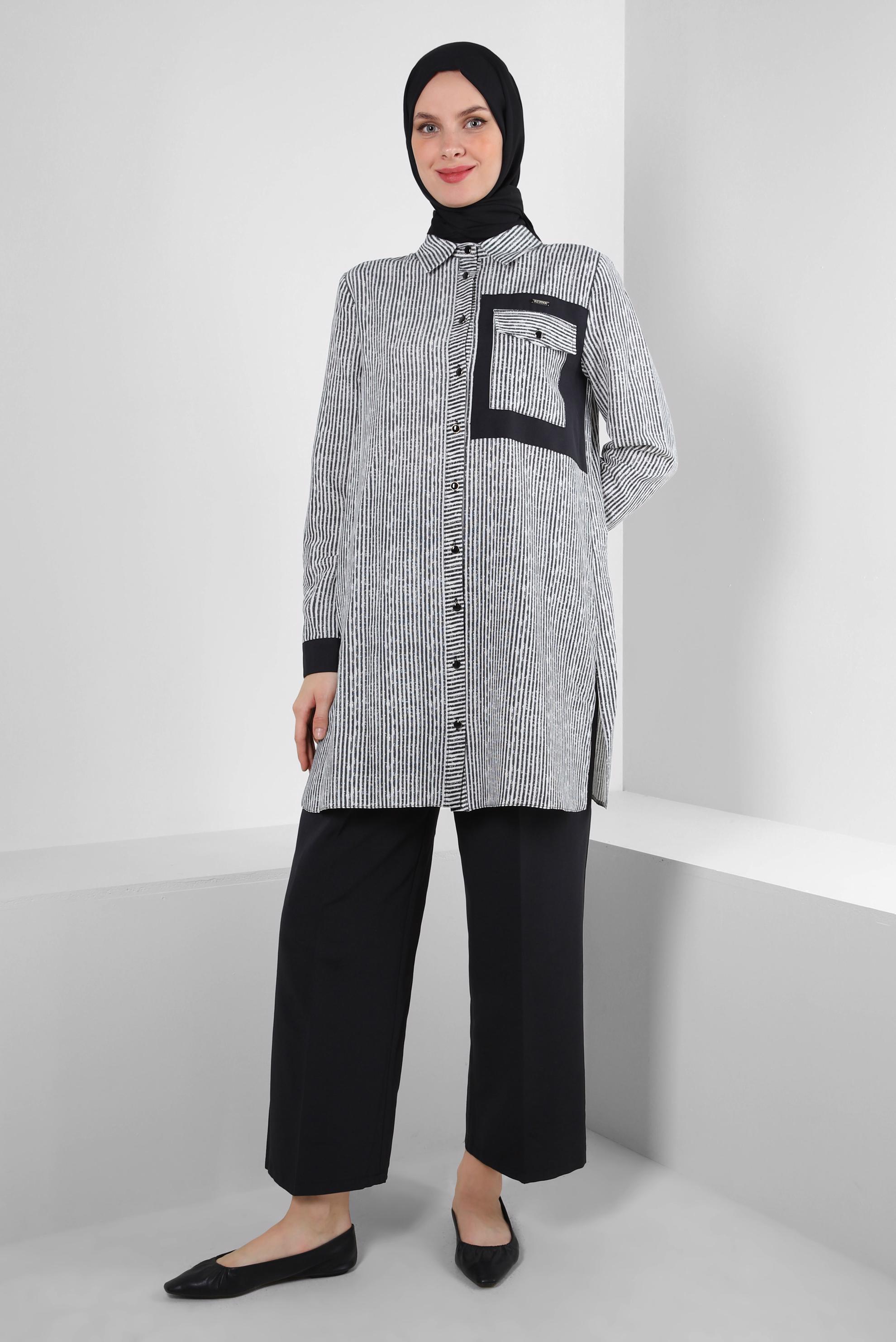 Tesettür giyim SİYAH ÇİZGİLİ GENİŞ PAÇA İKİLİ PANTOLONLU TAKIM 43635