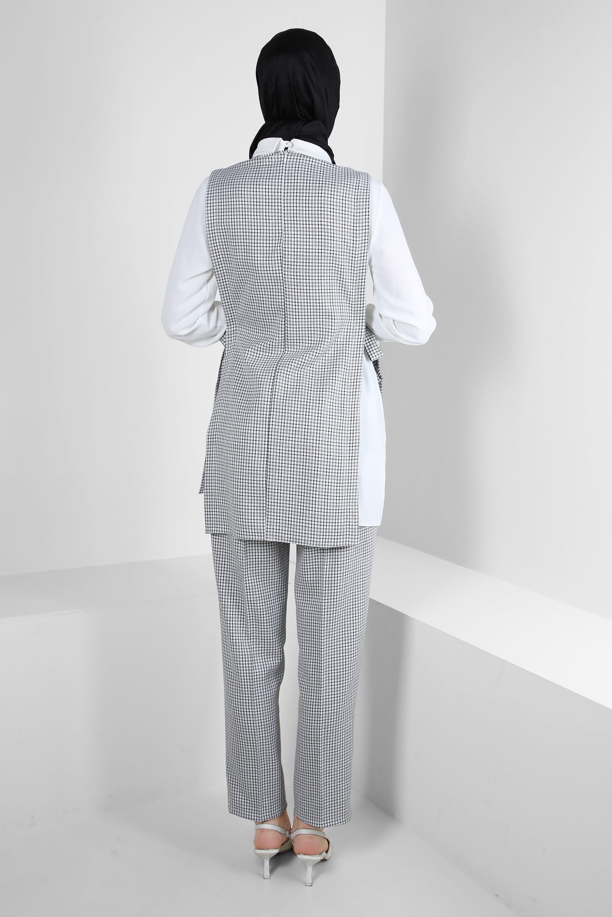 Tesettür giyim SİYAH PÖTİKARE DESENLİ BAĞLAMA DETAYLI PANTOLONLU TAKIM 43637