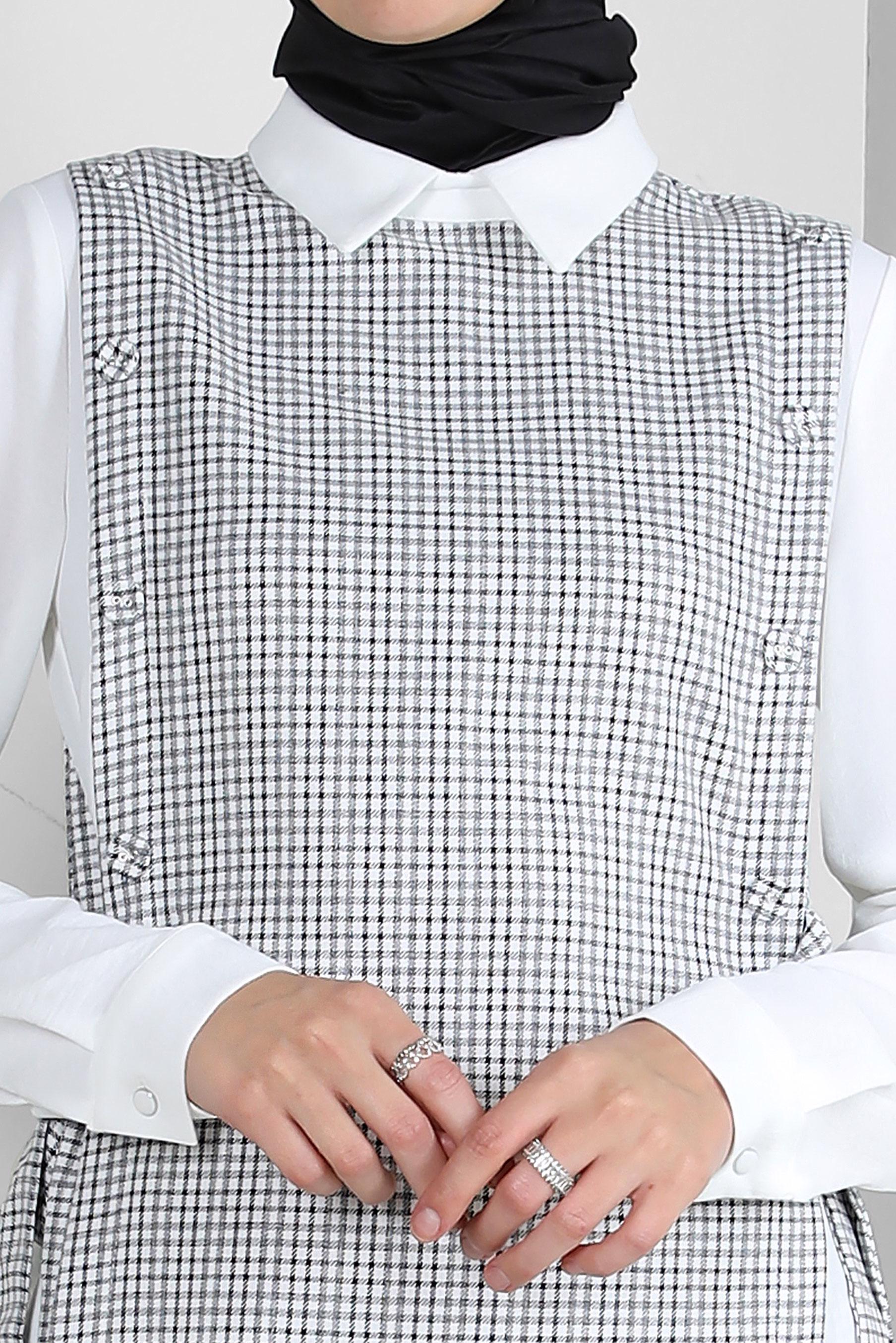 Tesettür giyim SİYAH PÖTİKARE DESENLİ BAĞLAMA DETAYLI PANTOLONLU TAKIM 43637