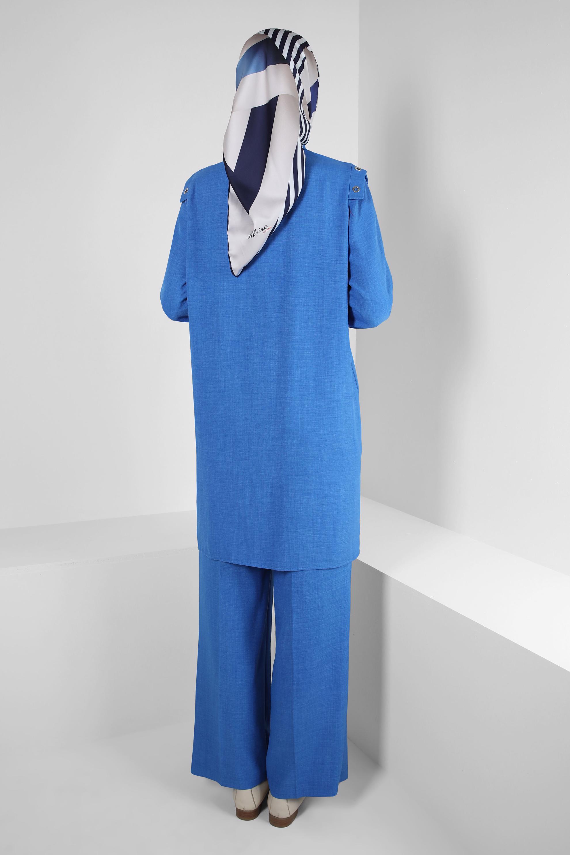 Tesettür giyim LACİVERT KUŞGÖZÜ DETAYLI GENİŞ PAÇA PANTOLONLU TAKIM 43779