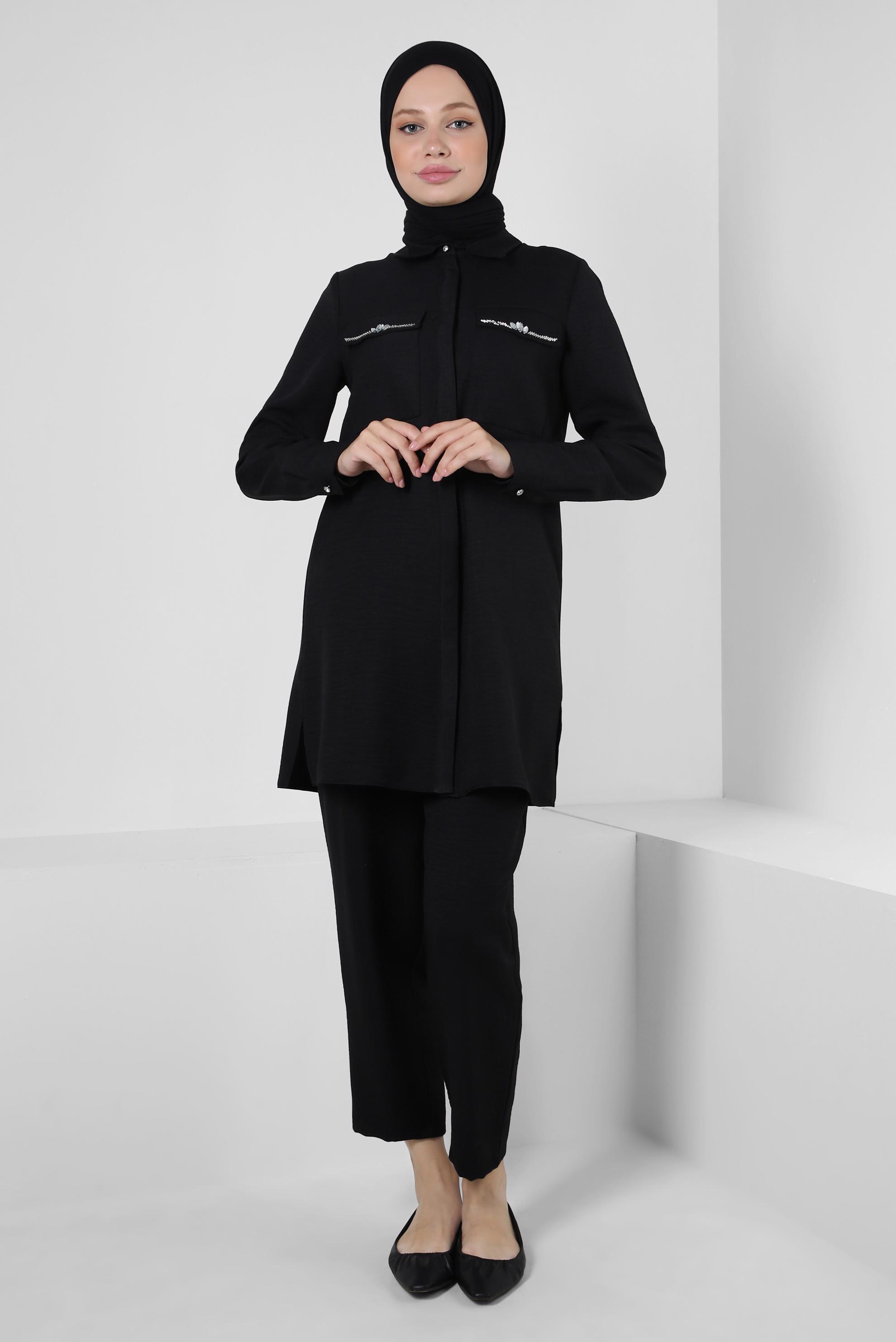 Tesettür giyim SİYAH TAŞ DETAYLI BELİ LASTİKLİ İKİLİ PANTOLONLU TAKIM 43909