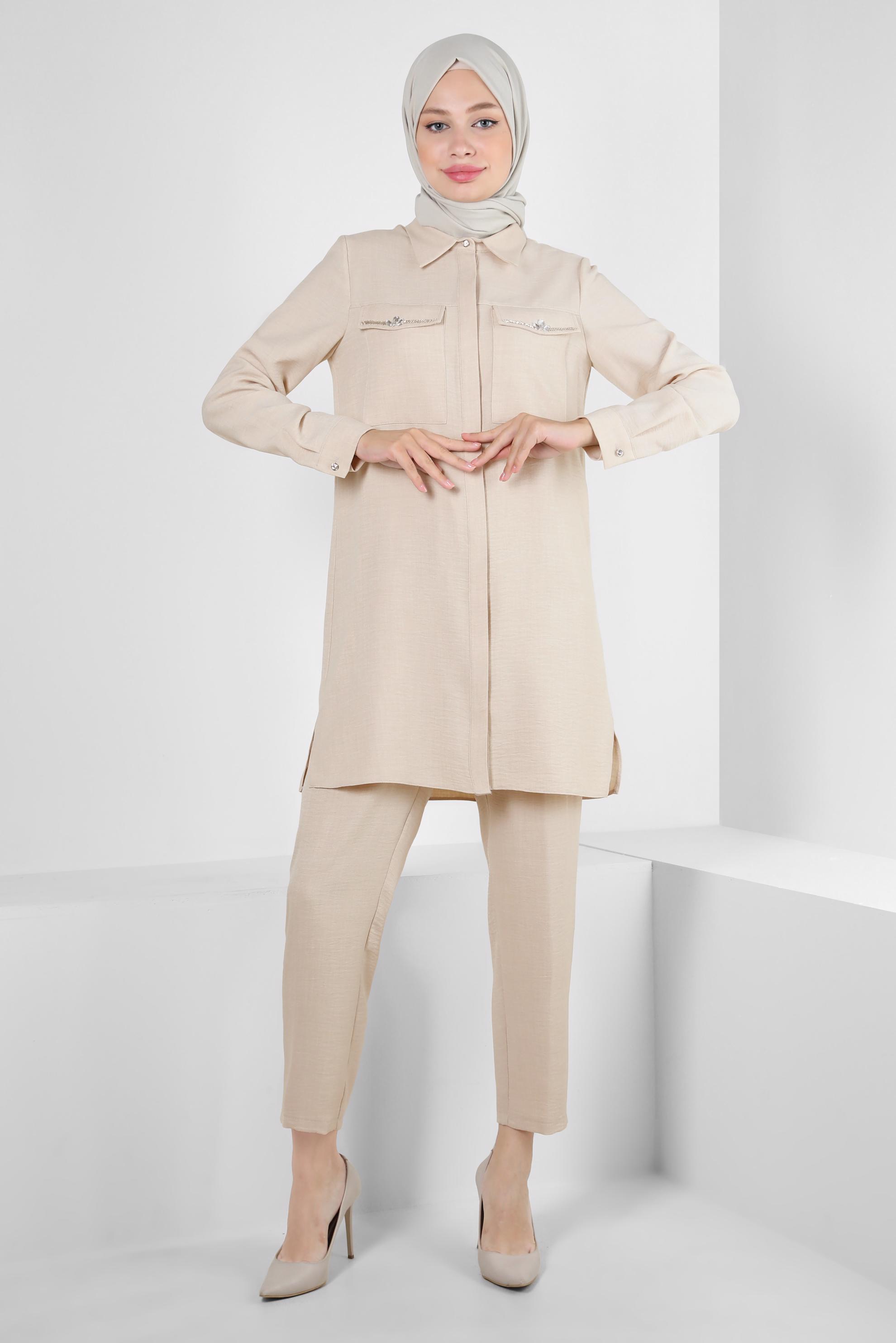Tesettür giyim BEJ TAŞ DETAYLI BELİ LASTİKLİ İKİLİ PANTOLONLU TAKIM 43909