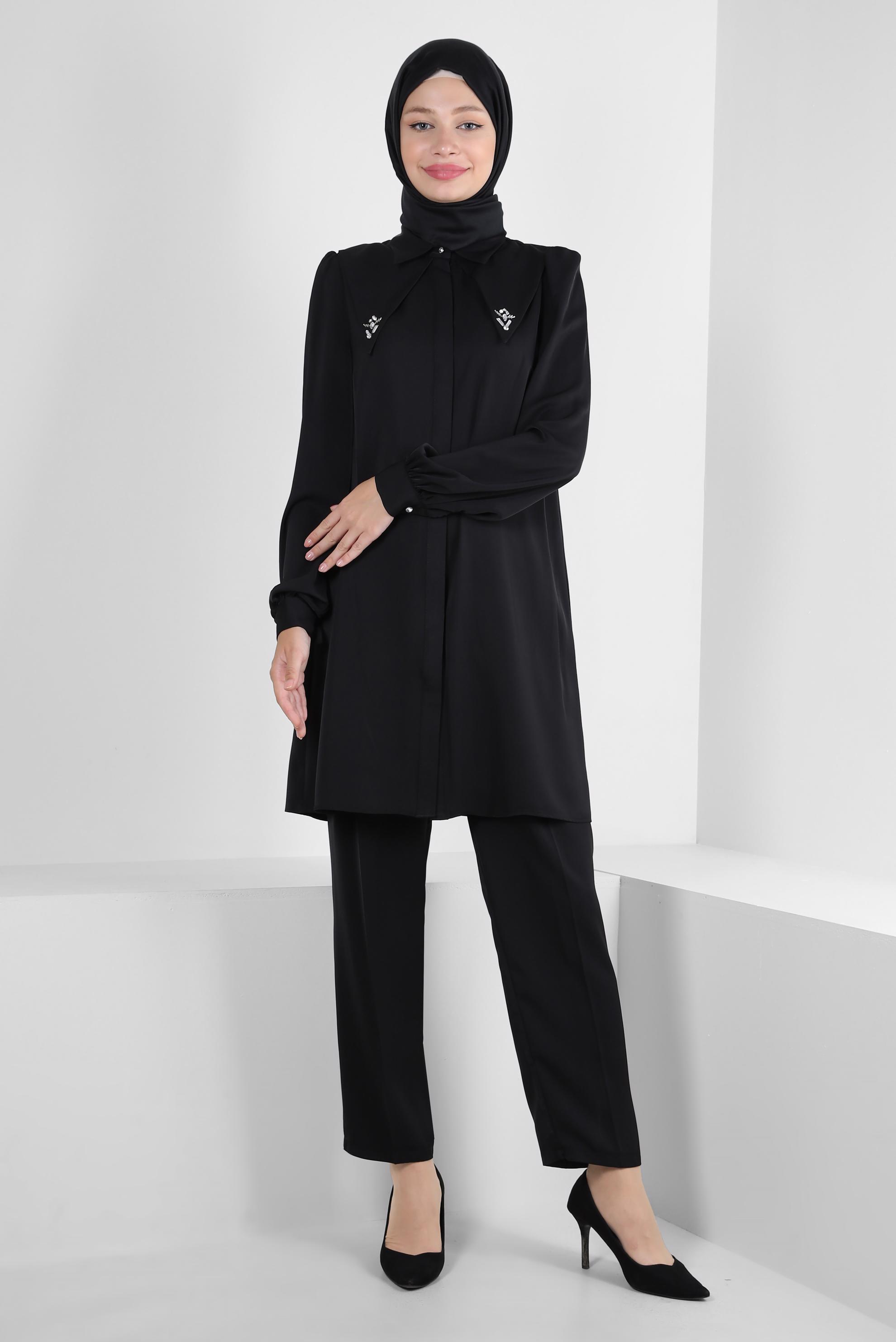 Tesettür giyim SİYAH TAŞ DETAYLI BELİ LASTİKLİ İKİLİ PANTOLONLU TAKIM 43910