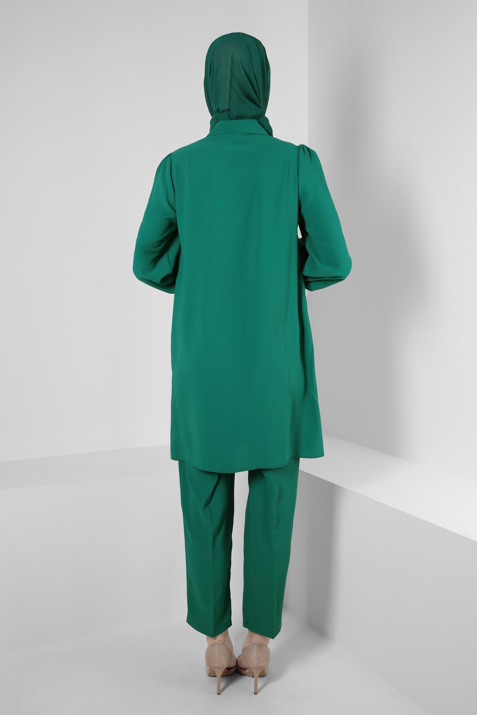 Tesettür giyim YEŞİL TAŞ DETAYLI BELİ LASTİKLİ İKİLİ PANTOLONLU TAKIM 43910