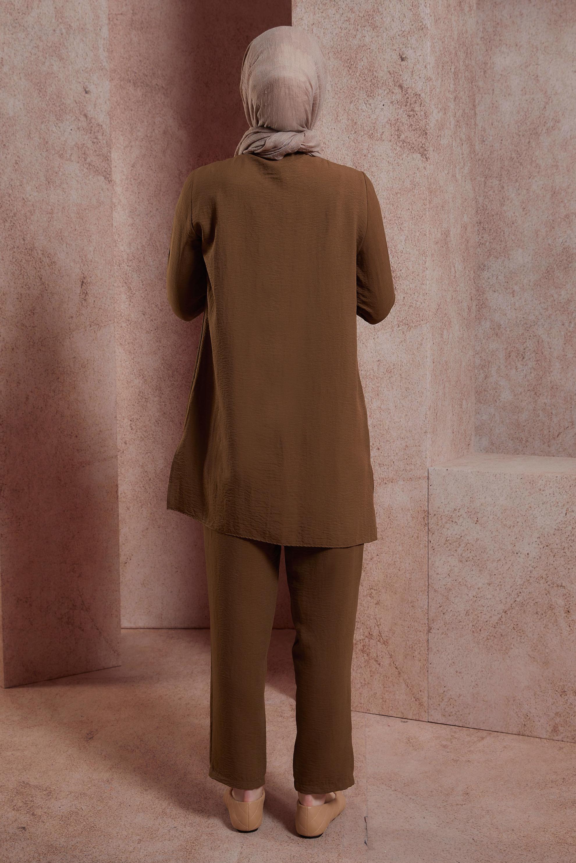 Tesettür giyim KAHVE TAŞ BASKILI PANTOLONLU TAKIM 43935