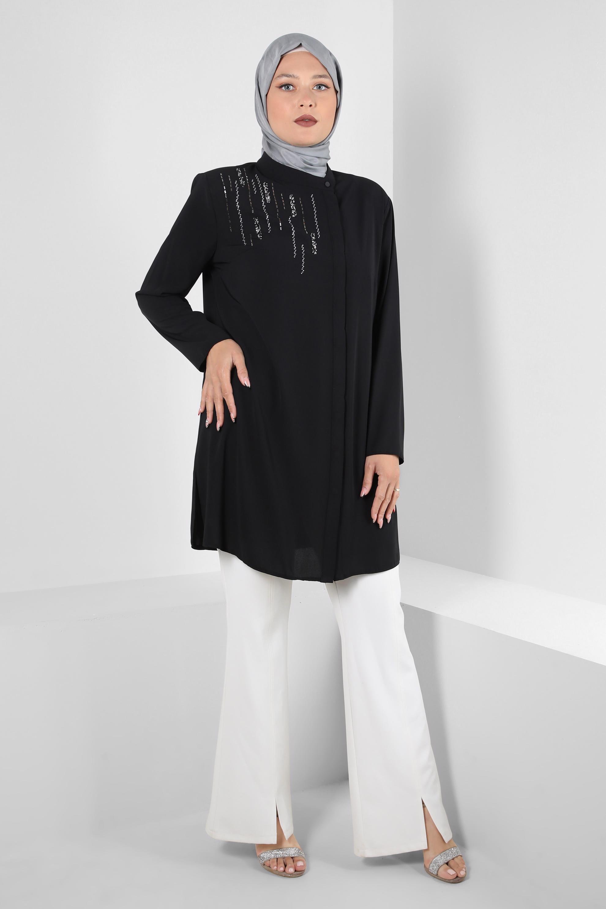 Tesettür giyim SİYAH GİZLİ DÜĞMELİ TAŞ DETAYLI TUNİK 20359