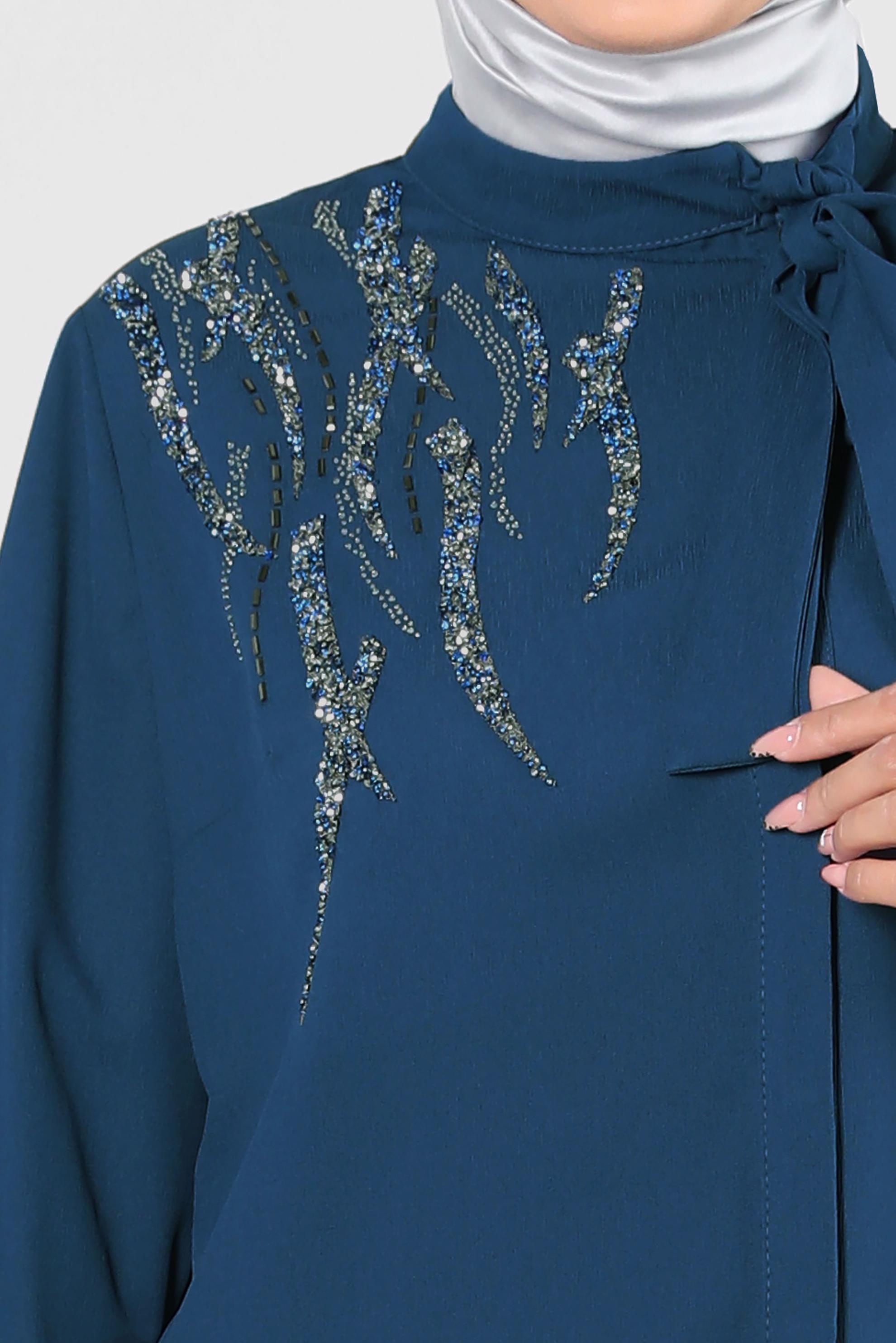 Vêtements hijab BLEU MARINE TUNIQUE BOUTONNÉE INVISIBLE AVEC GEM BRODÉ 20386