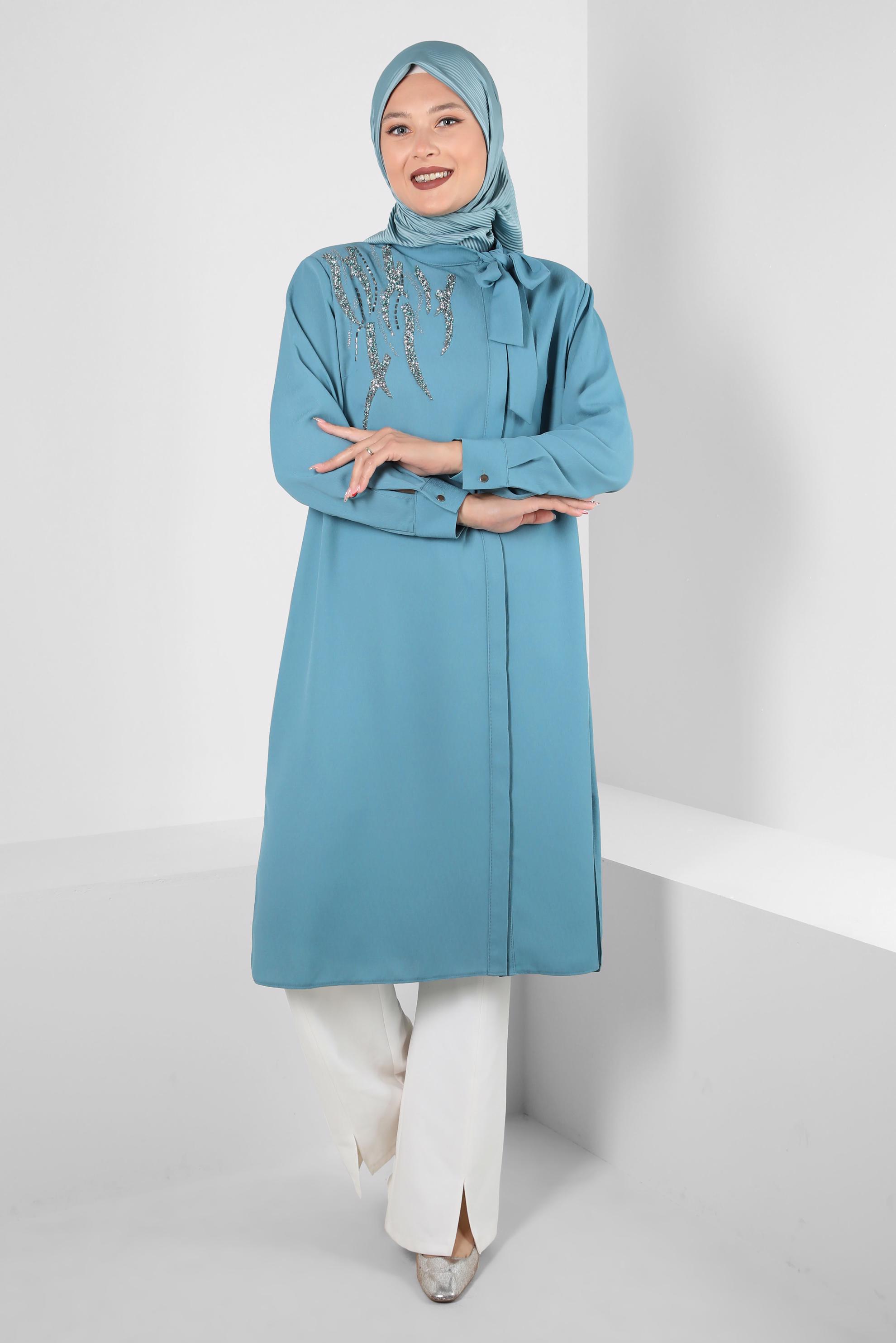 Tesettür giyim MAVİ GİZLİ DÜĞMELİ TAŞ BASKILI TUNİK 20386