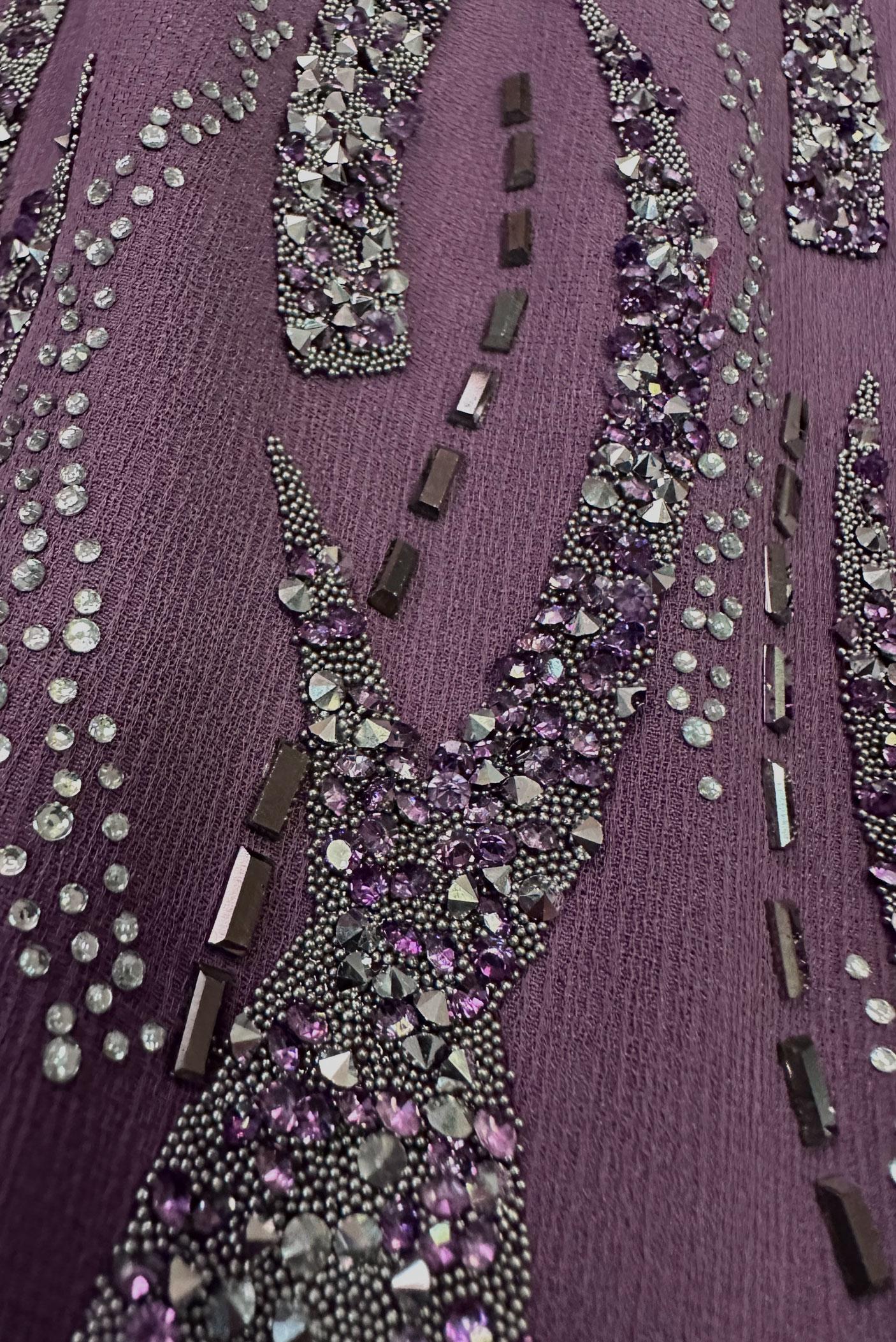 Tesettür giyim MOR GİZLİ DÜĞMELİ TAŞ BASKILI TUNİK 20386