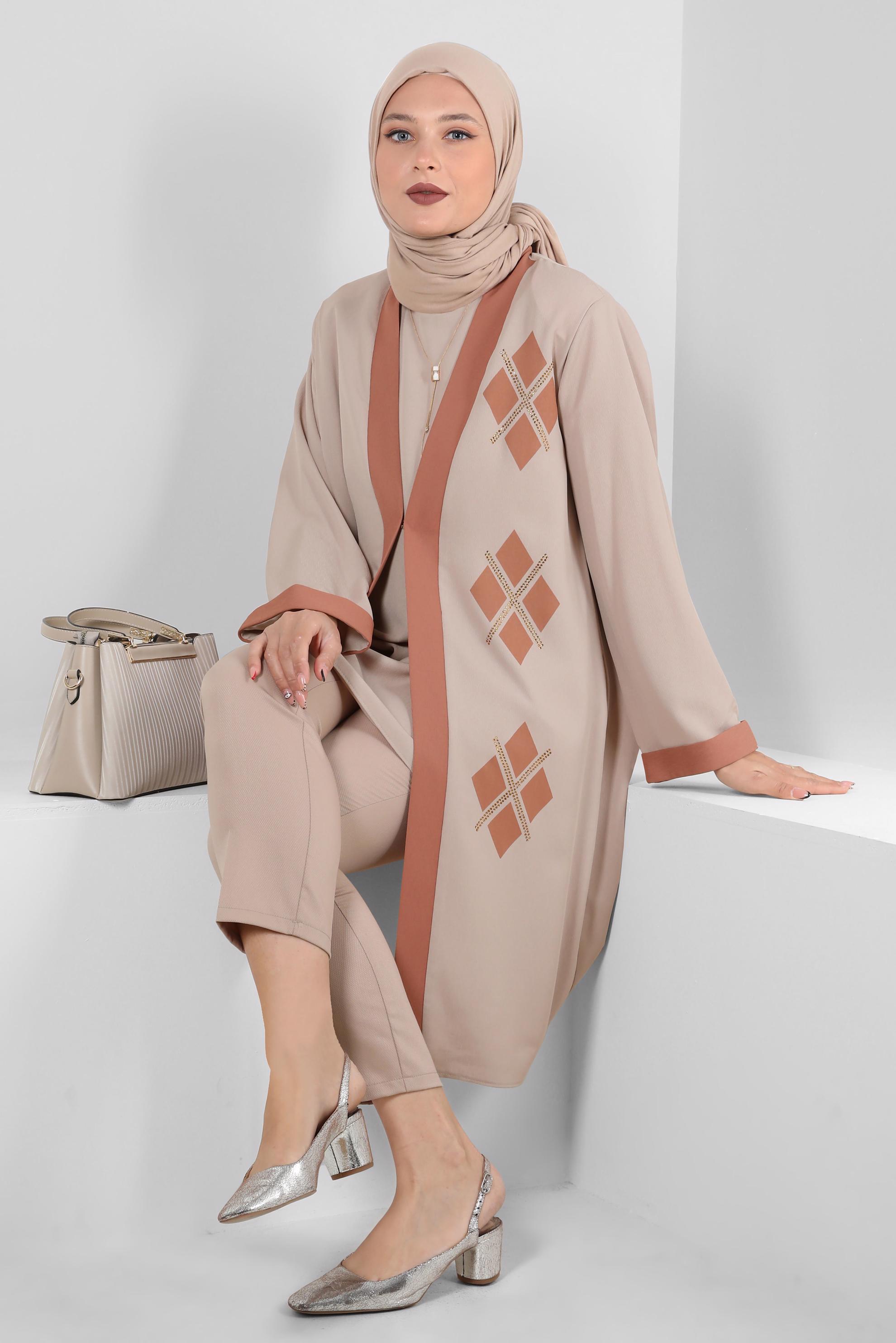 Tesettür giyim BEJ GEOMETRİK DESENLİ İKİLİ TUNİKLİ TAKIM 20388
