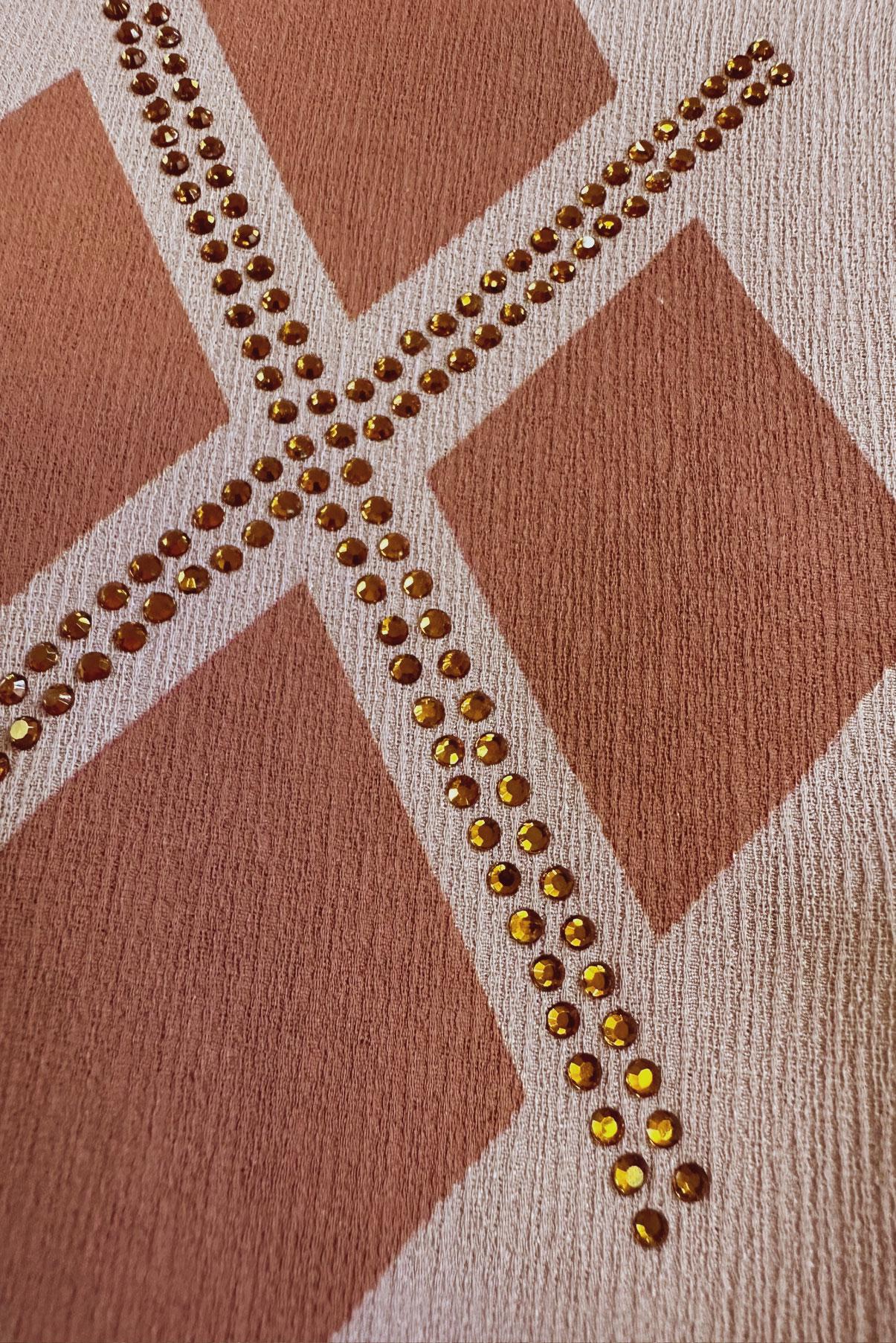 Tesettür giyim BEJ GEOMETRİK DESENLİ İKİLİ TUNİKLİ TAKIM 20388