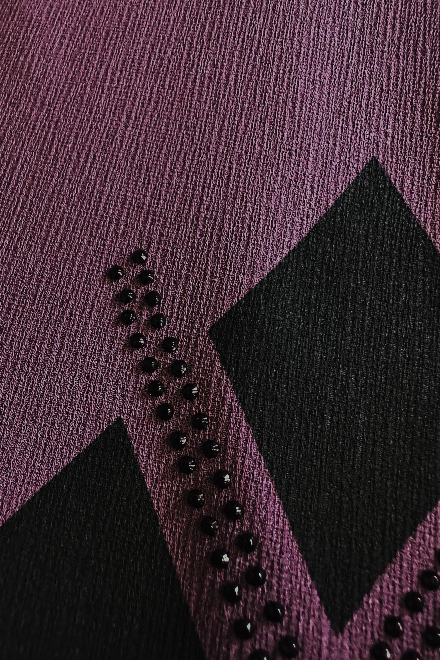 Tesettür giyim MOR GEOMETRİK DESENLİ İKİLİ TUNİKLİ TAKIM 20388