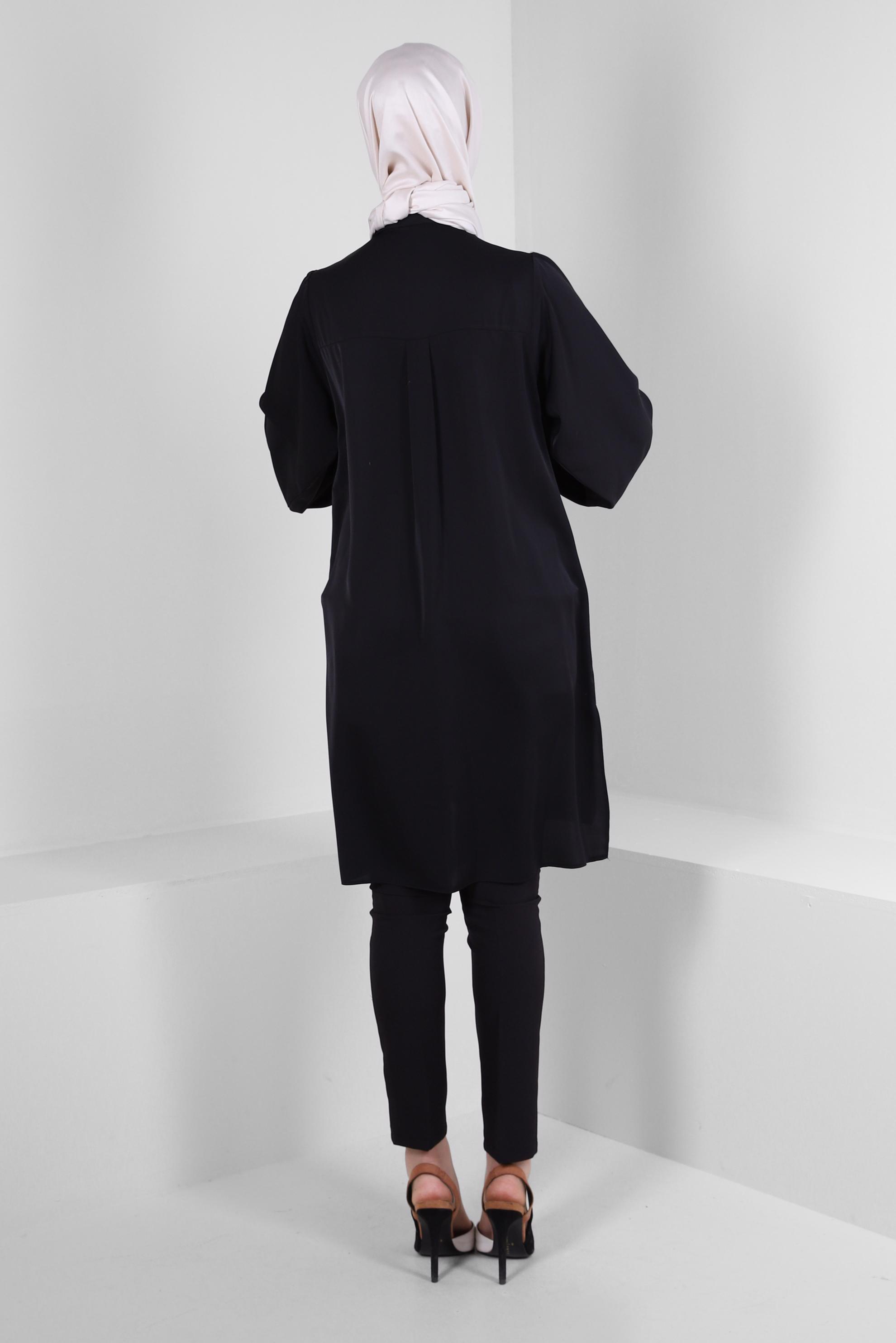 Tesettür giyim SİYAH TAŞ PÜSKÜL DETAYLI GİZLİ DÜĞMELİ TUNİK 43502