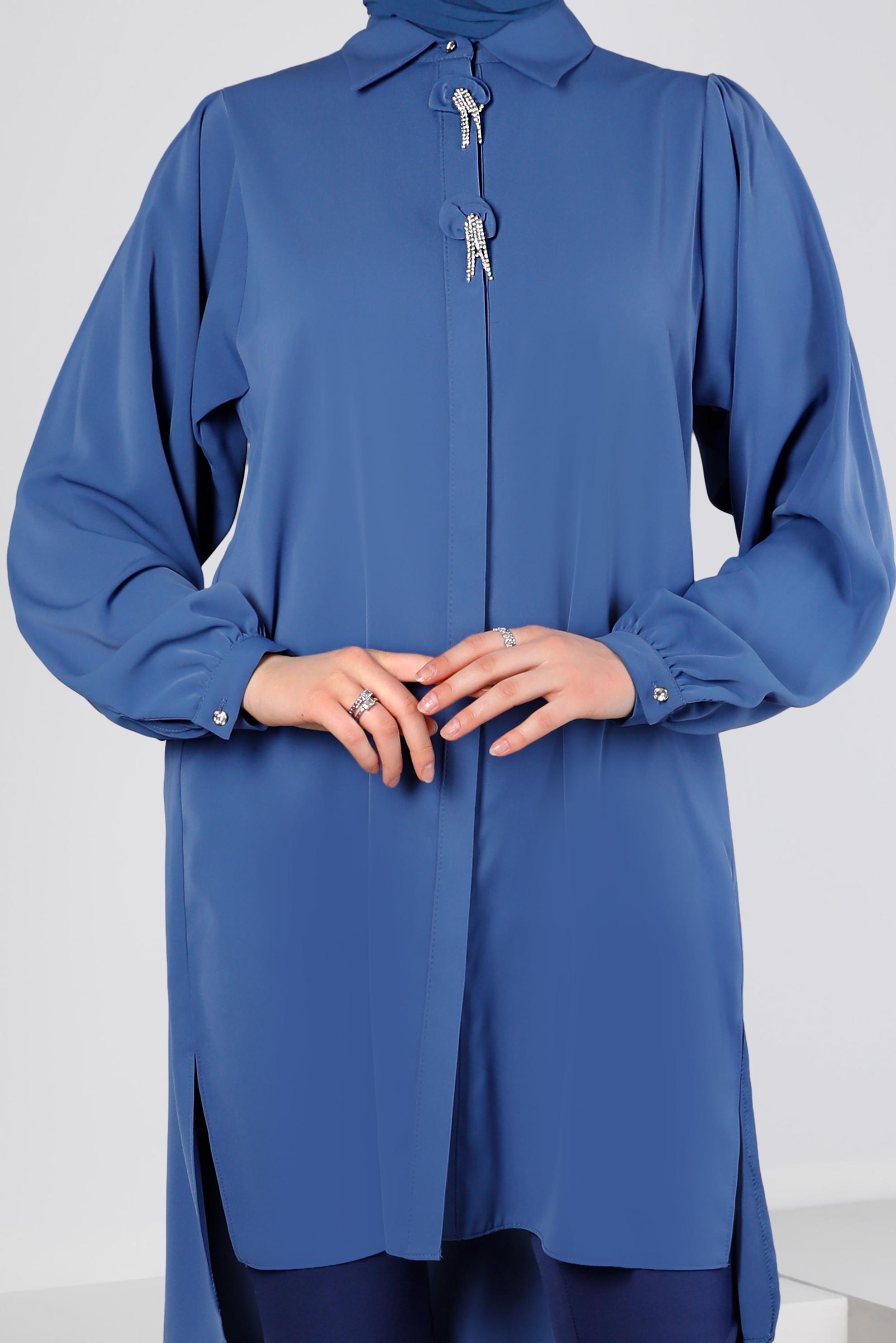 Tesettür giyim LACİVERT TAŞ PÜSKÜL DETAYLI GİZLİ DÜĞMELİ TUNİK 43502